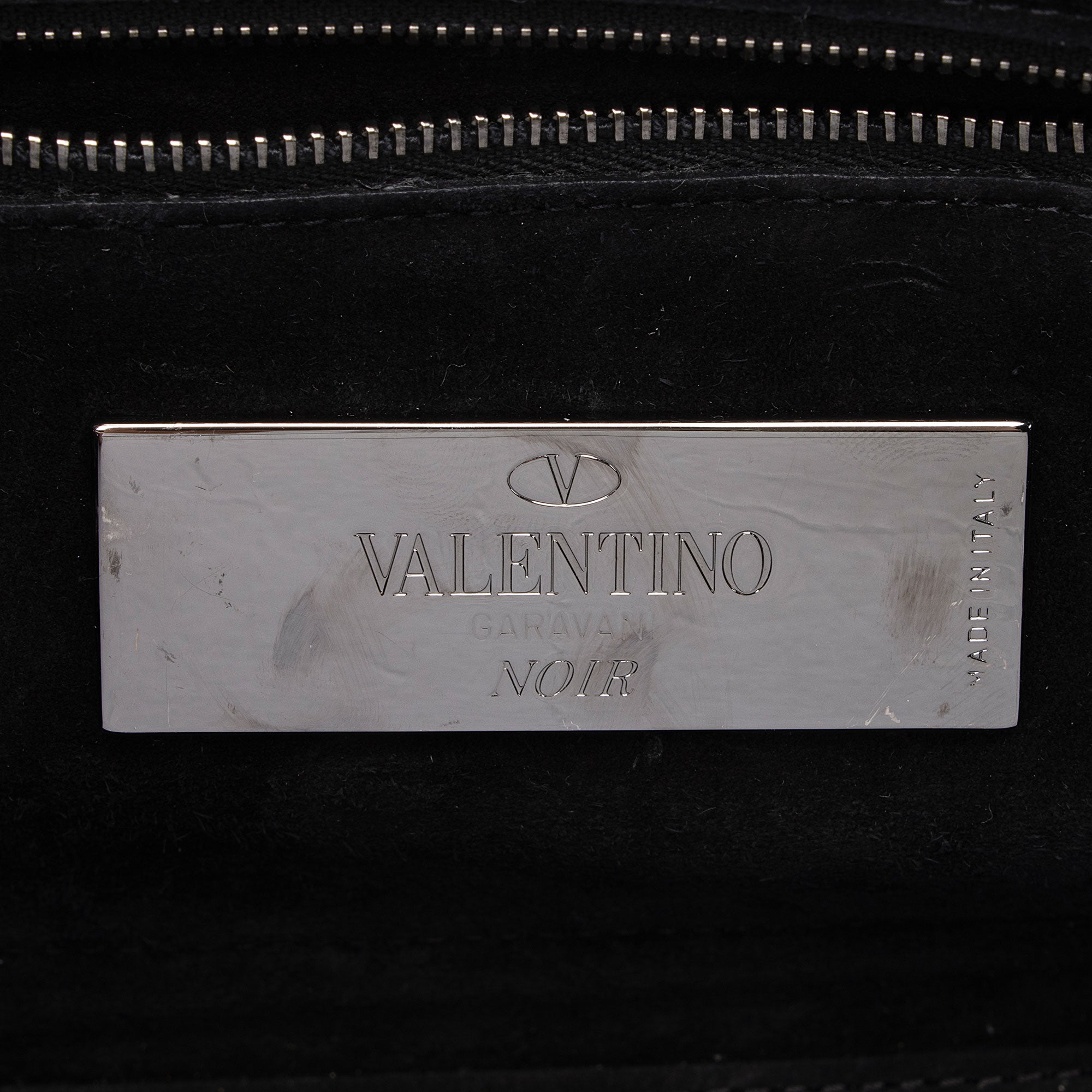 Valentino Craquele Calfskin Rolling Rockstud Guitar Strap Medium Crossbody (SHF-O6C3vW)