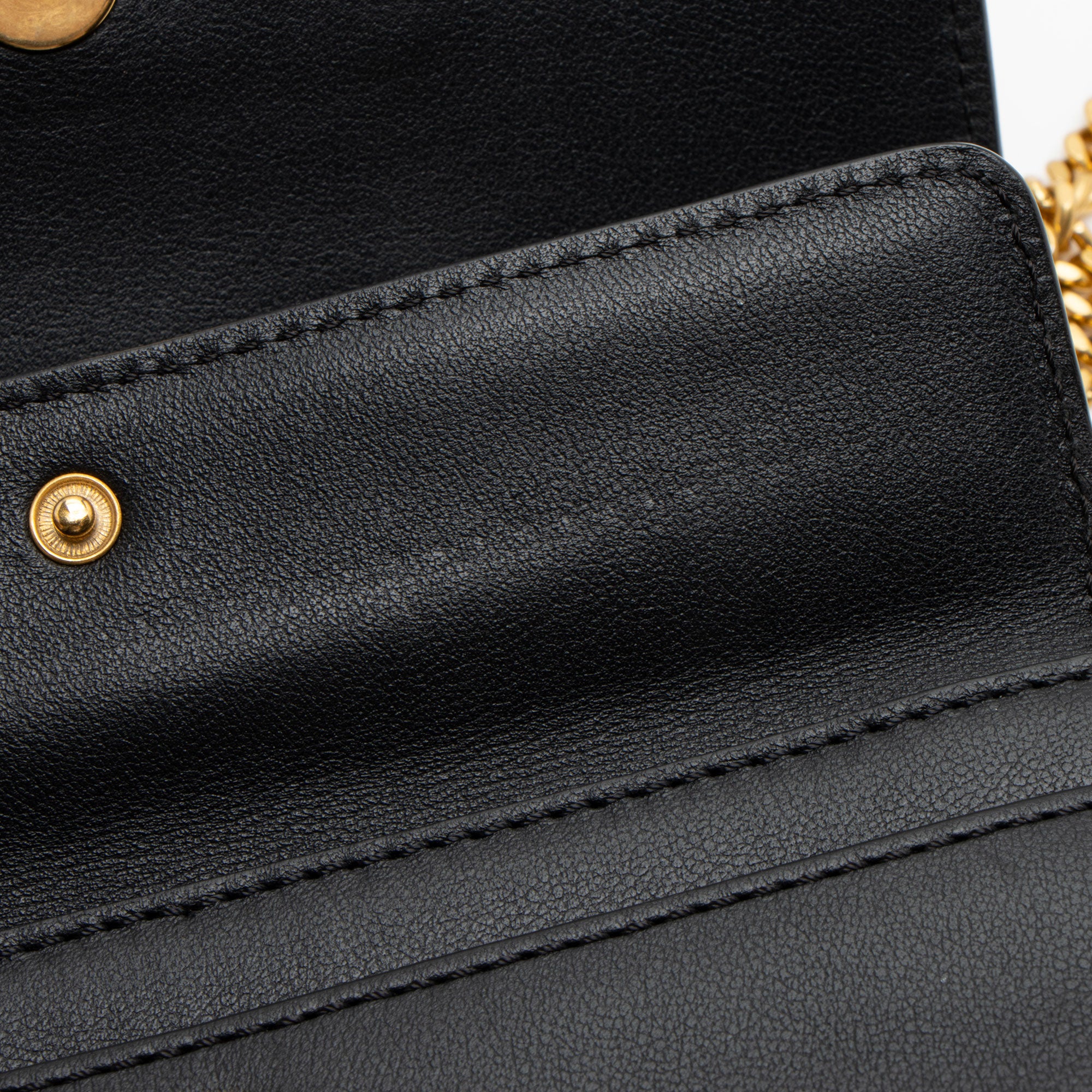 Valentino Leather Ribbon Vlogo Crossbody (SHF-JMXoCh)