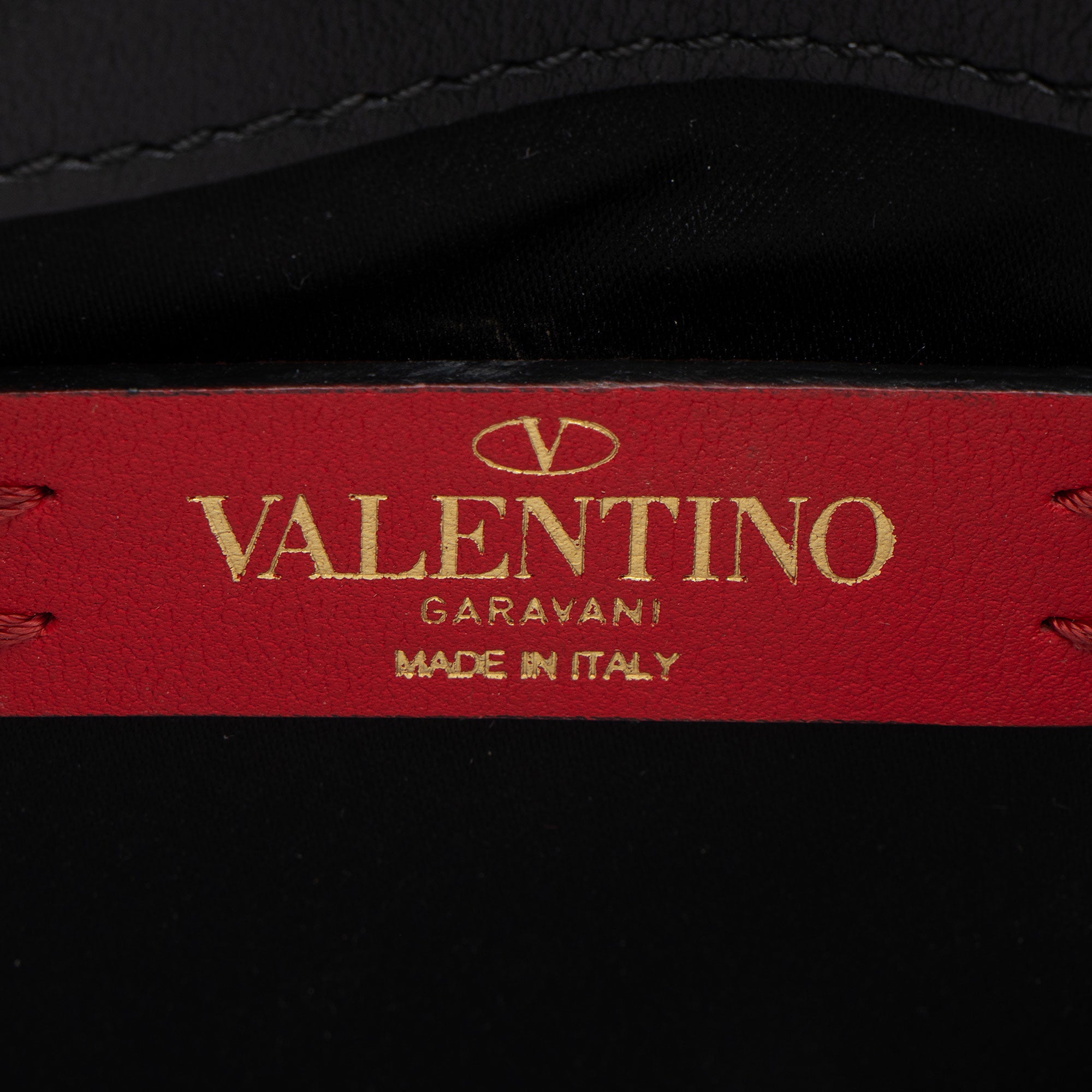 Valentino Leather Ribbon Vlogo Crossbody (SHF-JMXoCh)