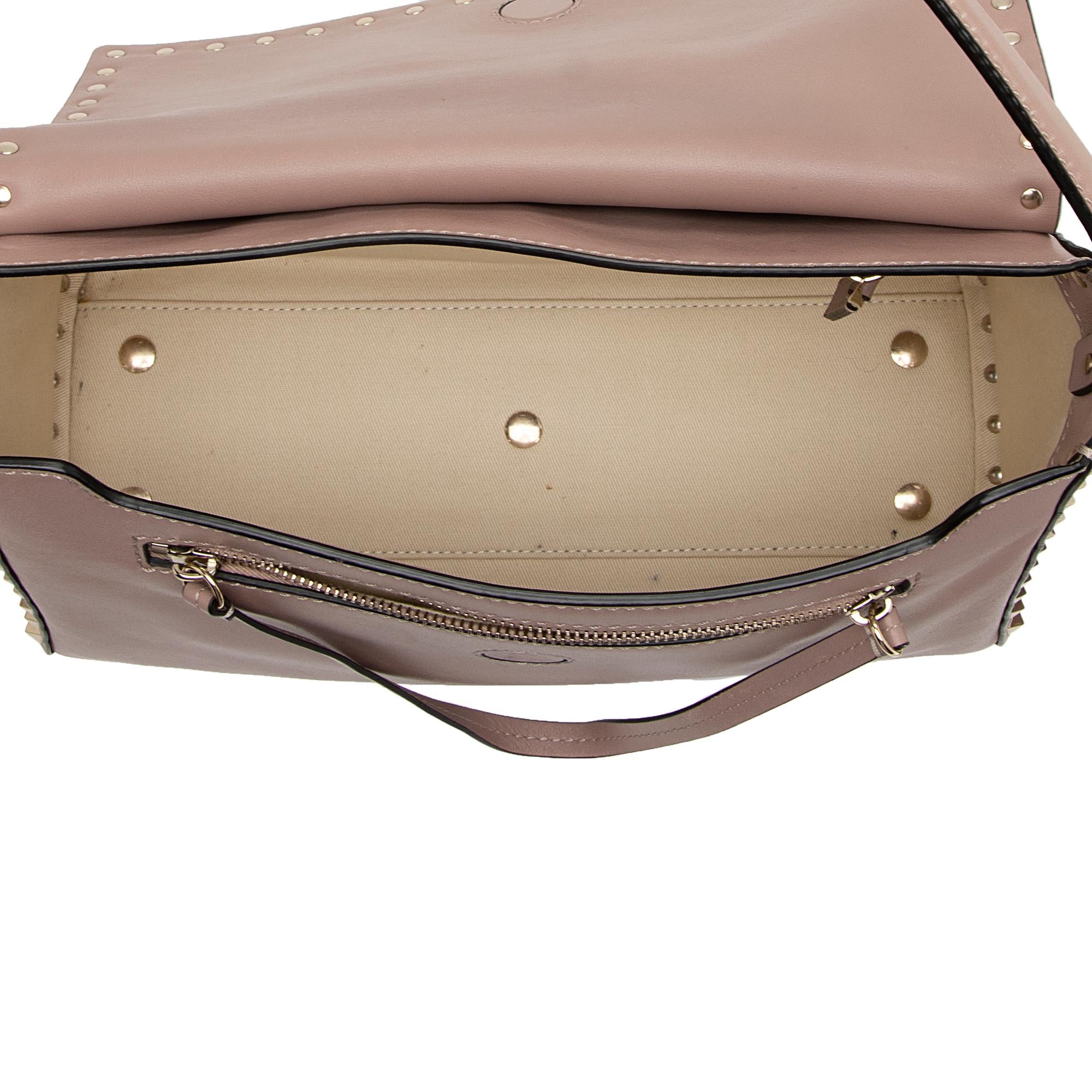 Valentino Leather Rockstud Convertible Shoulder Bag (SHF-TAm8sS)