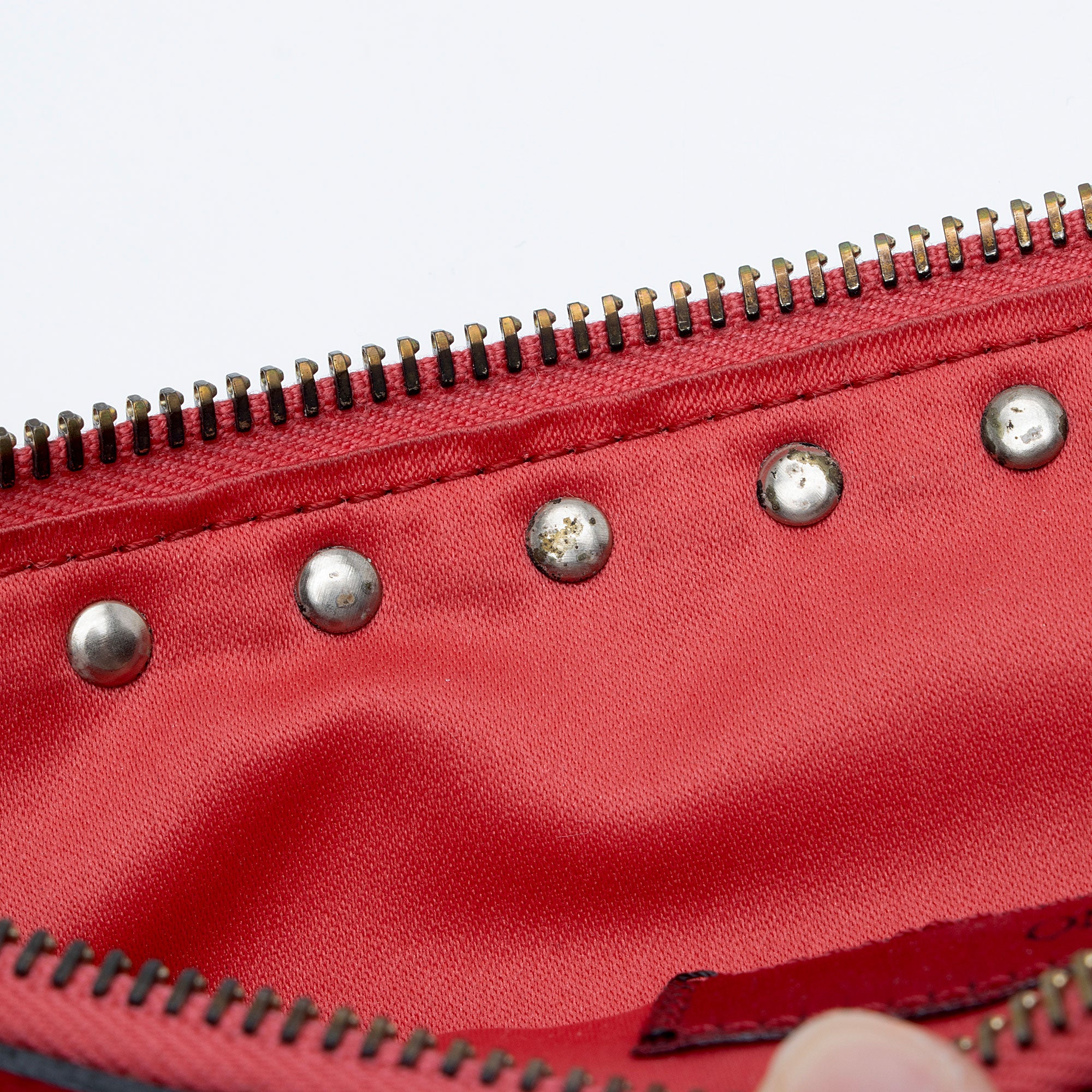 Valentino Leather Rockstud Large Flat Clutch (SHF-a0ZZBM)