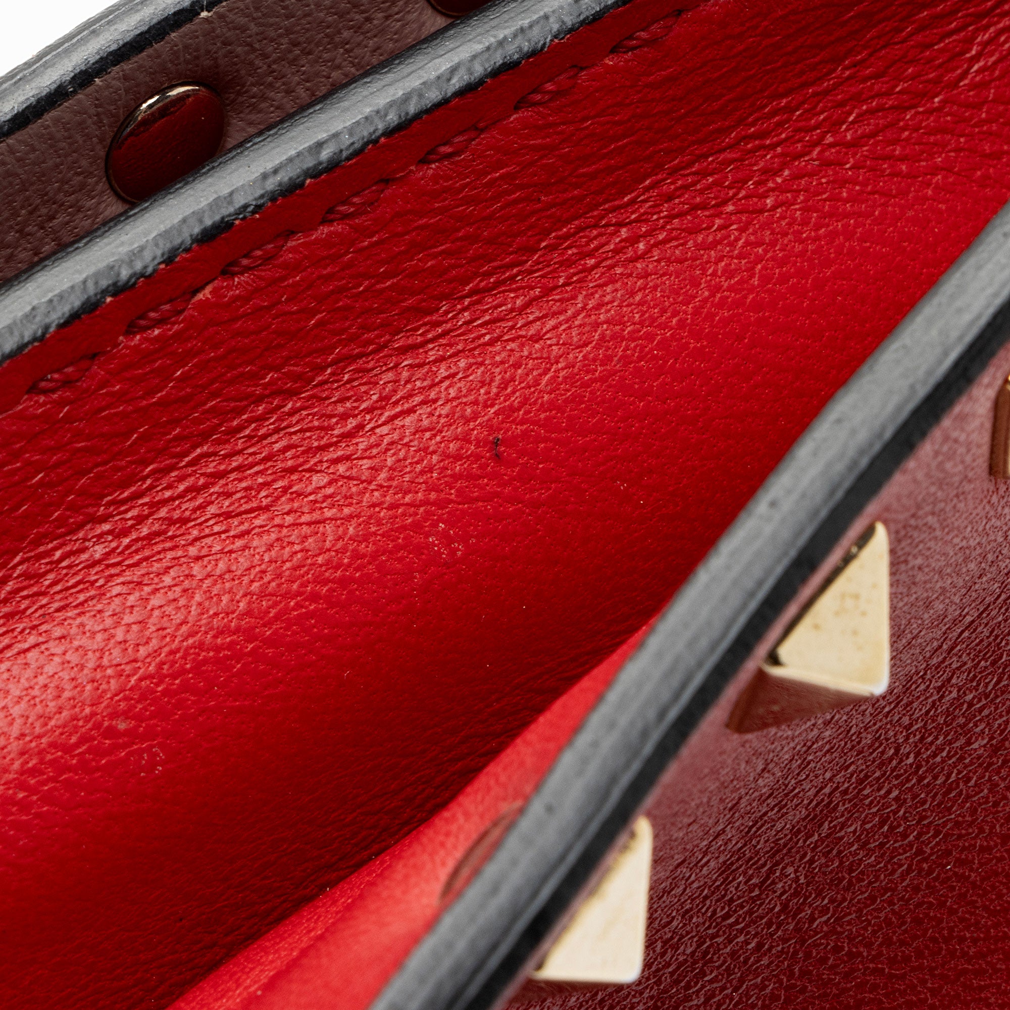 Valentino Nappa Leather Rockstud Clutch (SHF-yg8XLj)