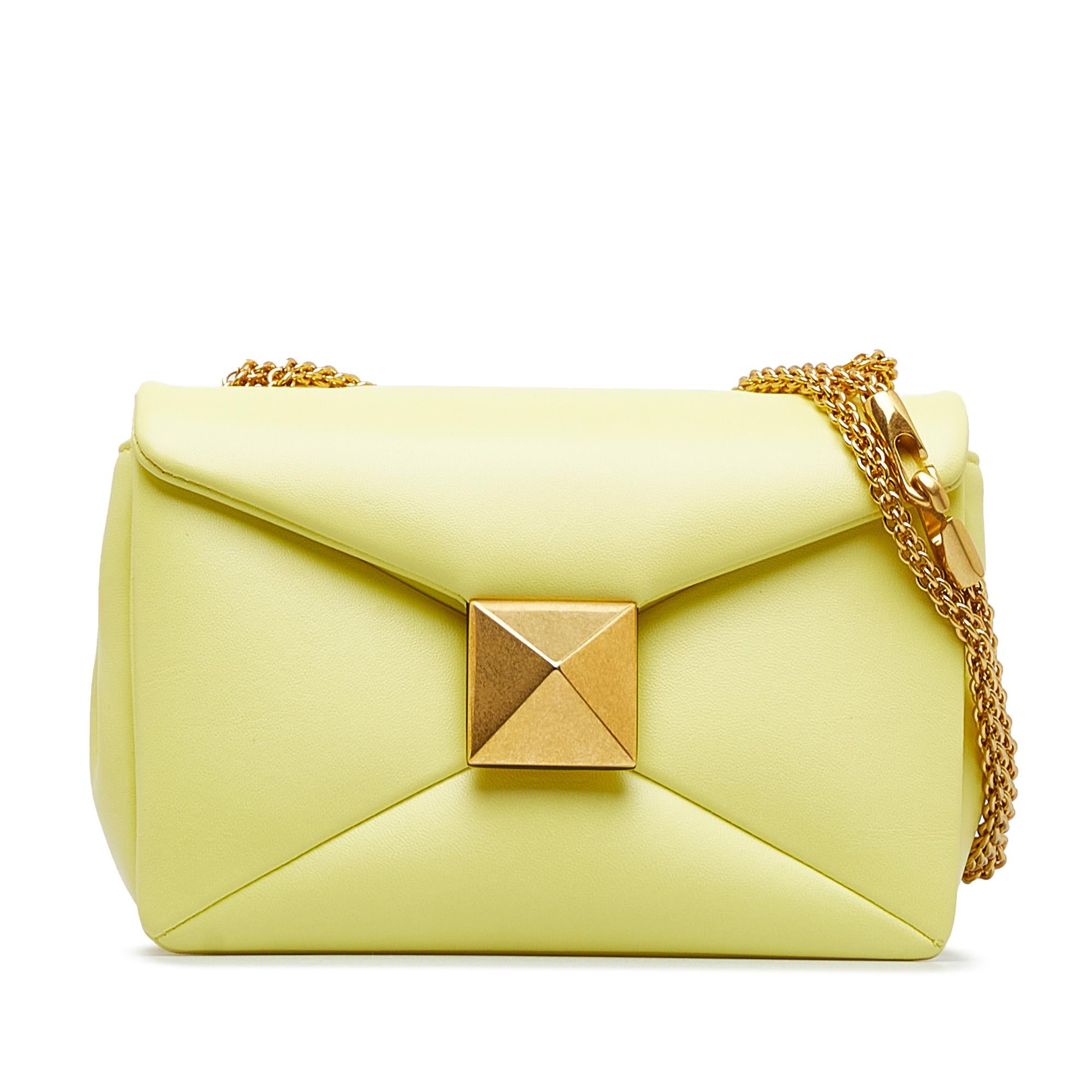 Valentino One Stud Crossbody Bag (SHG-eDElyM)