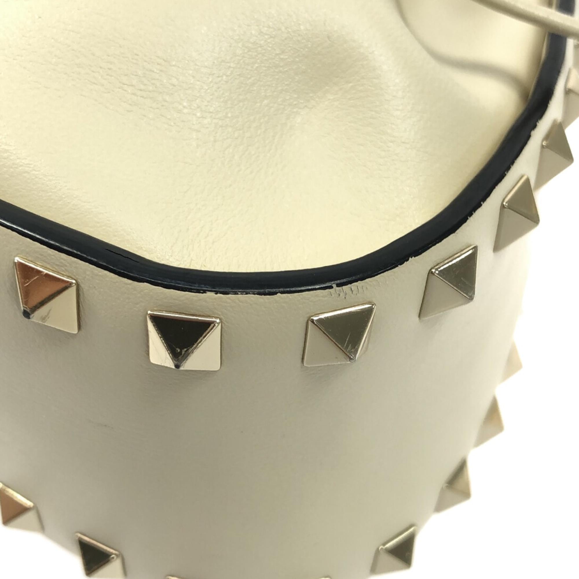 Valentino Rockstud Bucket (SHG-pkInPU)