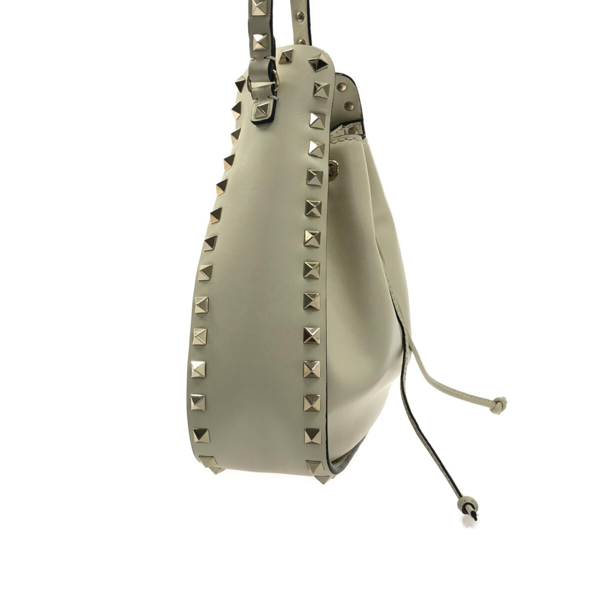 Valentino Rockstud Bucket (SHG-pkInPU)