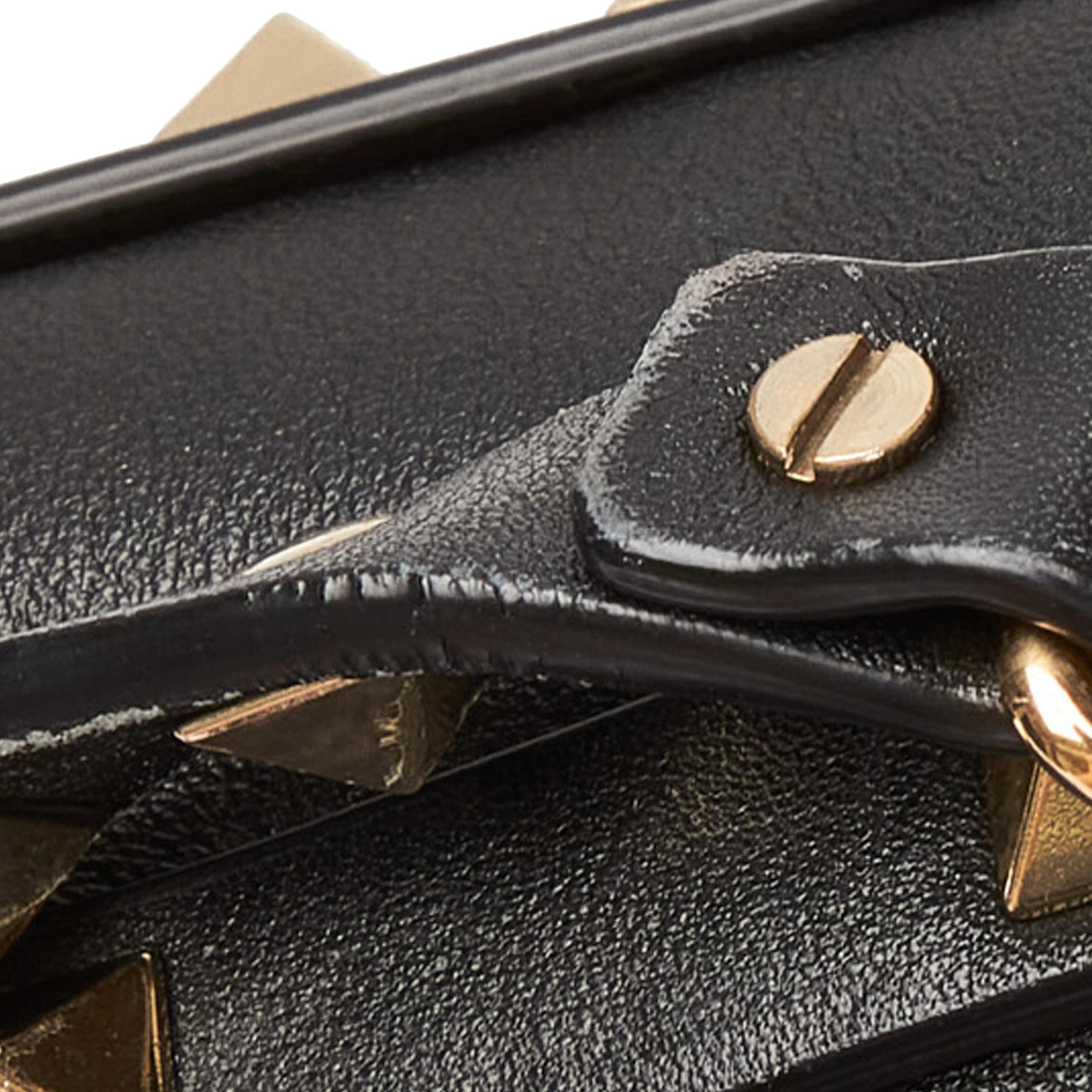 Valentino Rockstud Crossbody (SHG-ZJ8aSa)