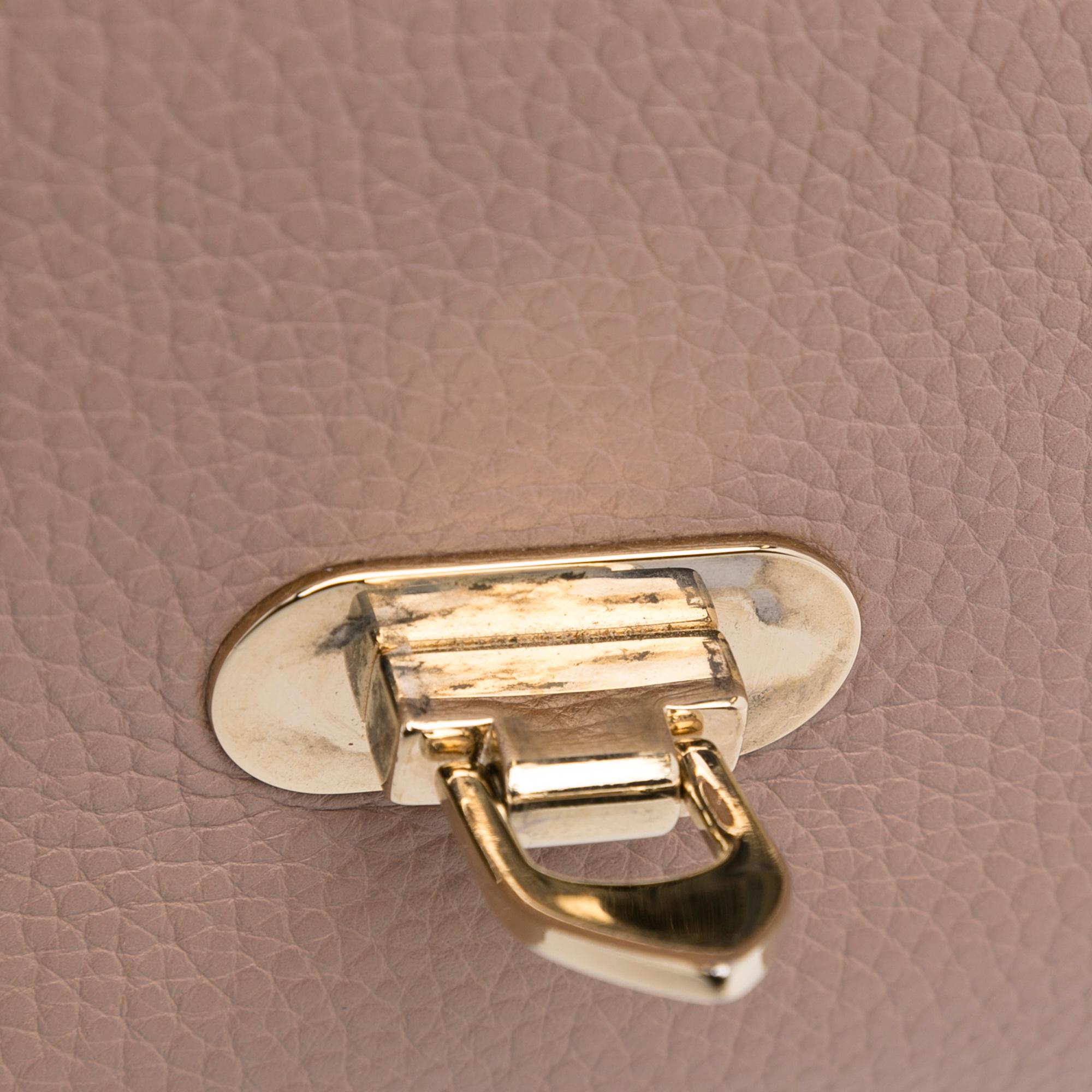 Valentino Rockstud Flap Crossbody (SHG-16wQlr)