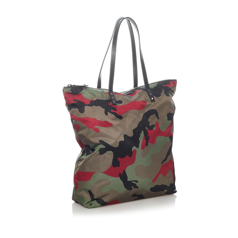 Valentino Rockstud Reversible Camouflage Nylon Tote Bag (SHG-82205O)