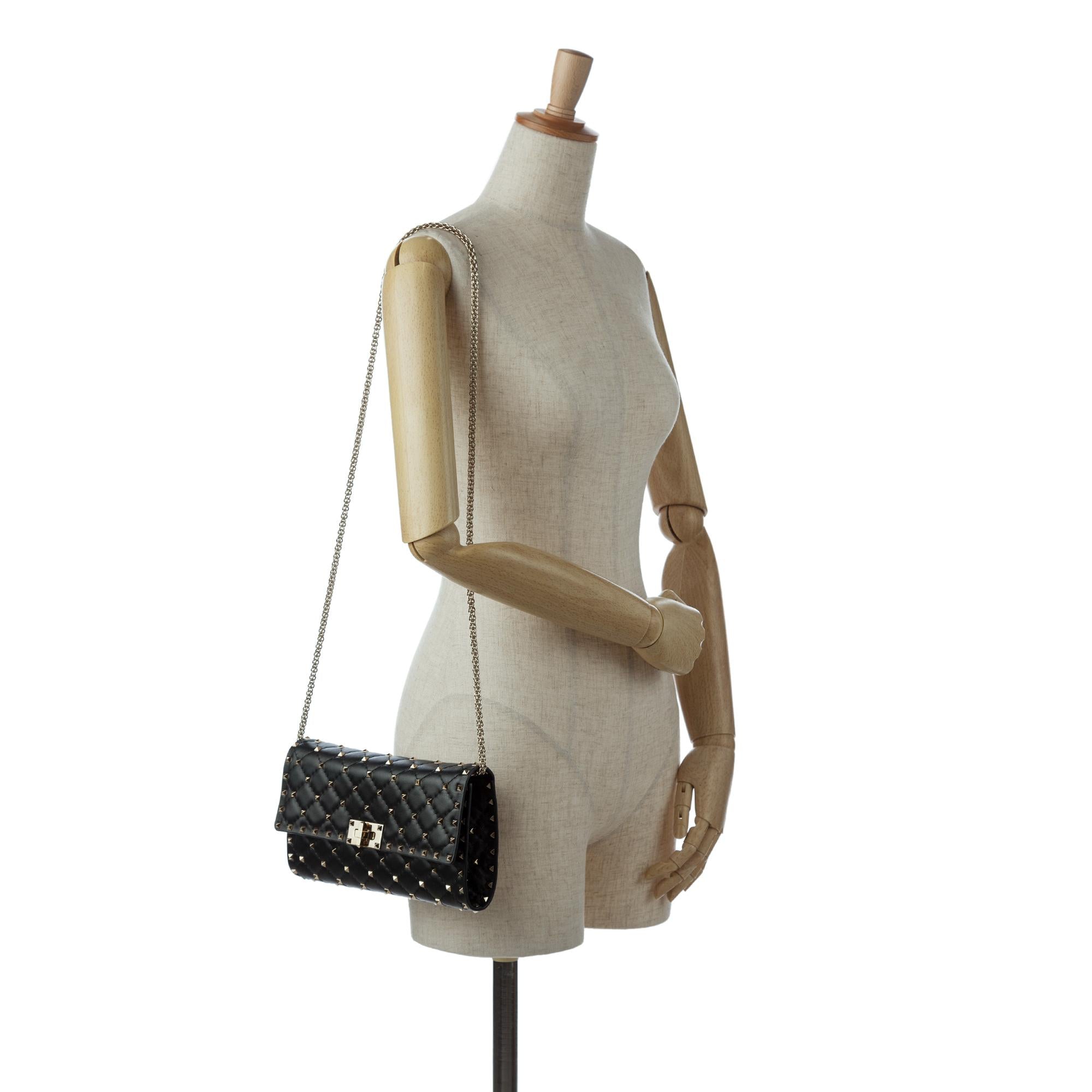 Valentino Rockstud Spike Wallet On Chain (SHG-5gYK4K)