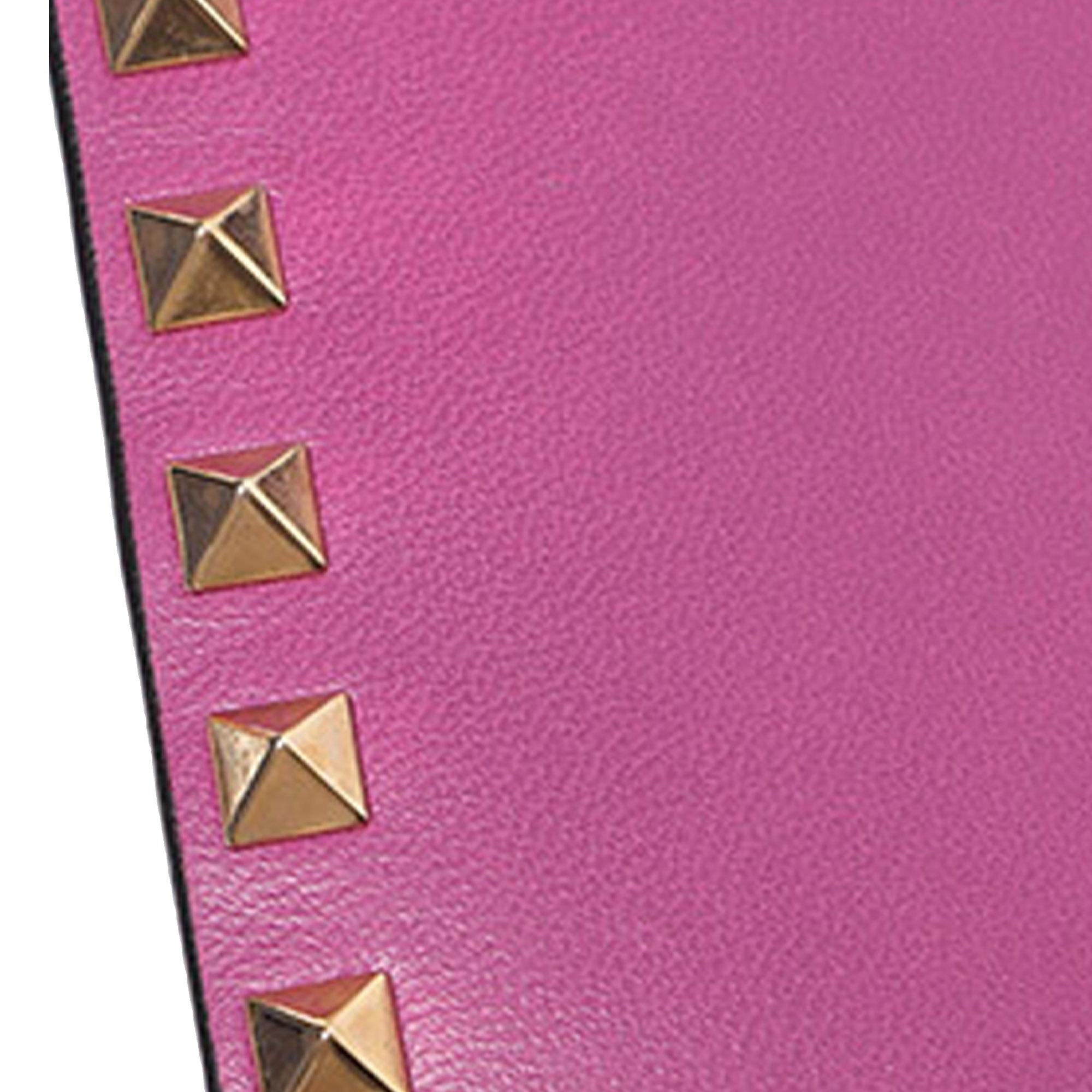 Valentino Rockstud Wristlet Clutch (SHG-Mh71mn)