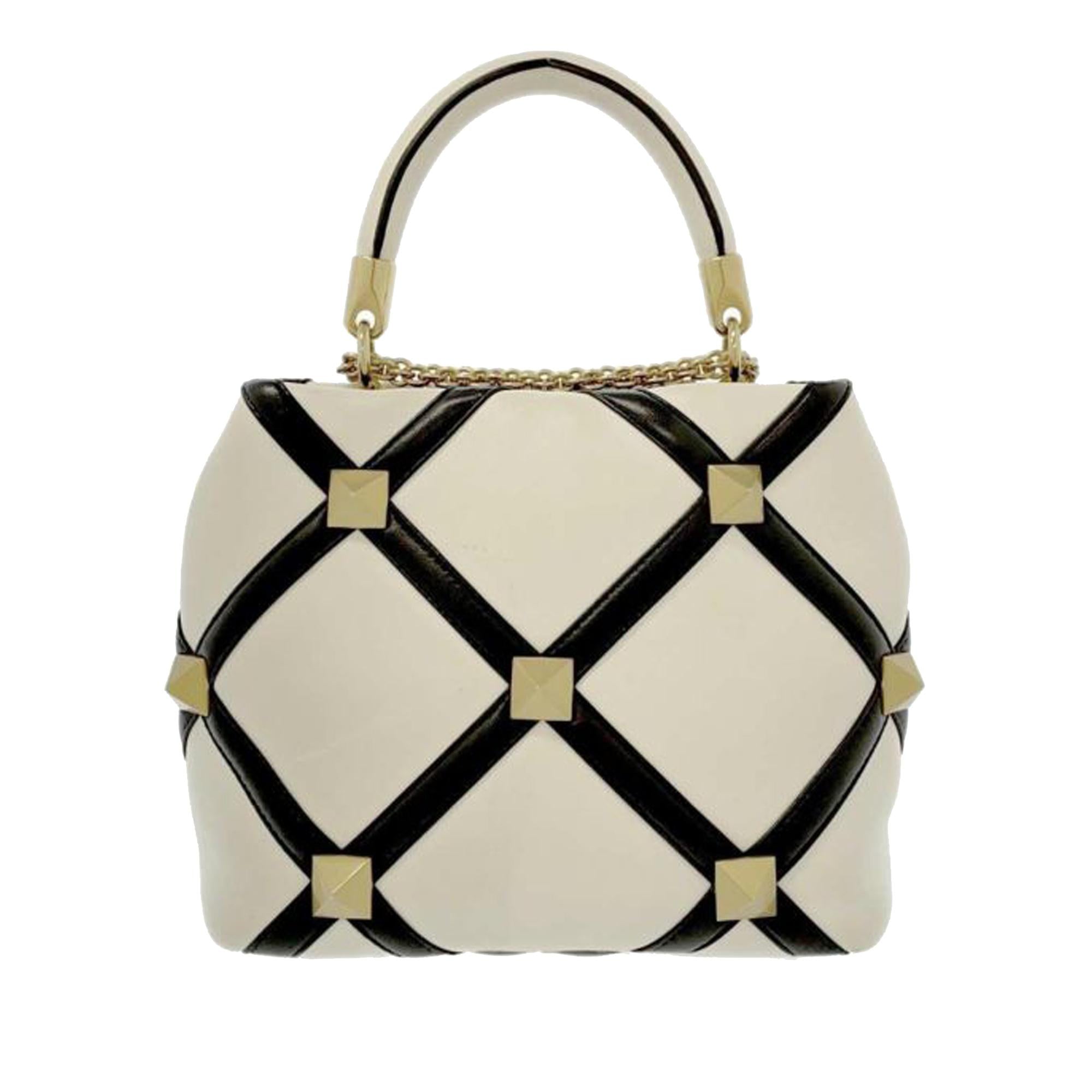 Valentino Roman Stud Satchel (SHG-XnmL16)