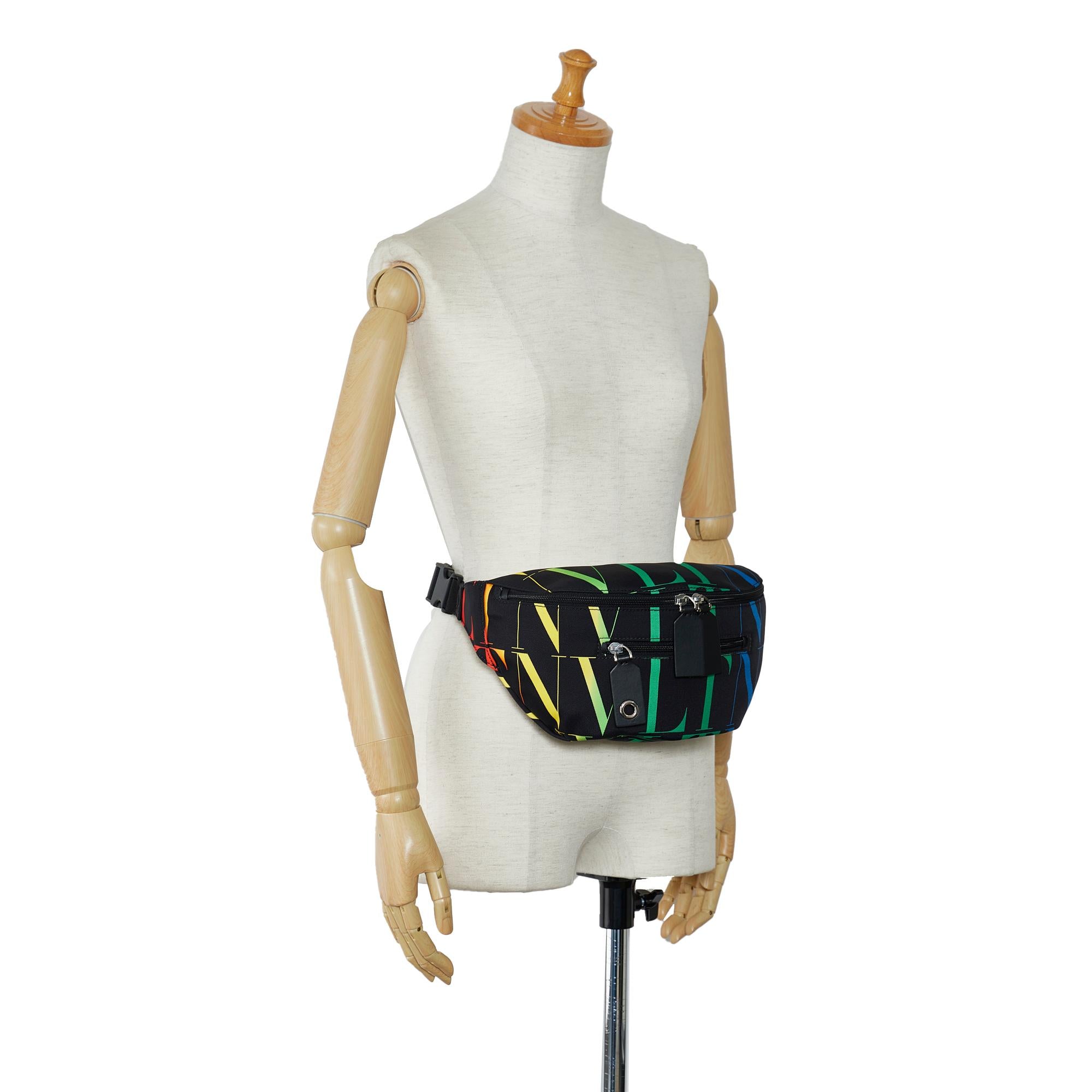 Valentino VLTN Belt Bag (SHG-02uoa5)