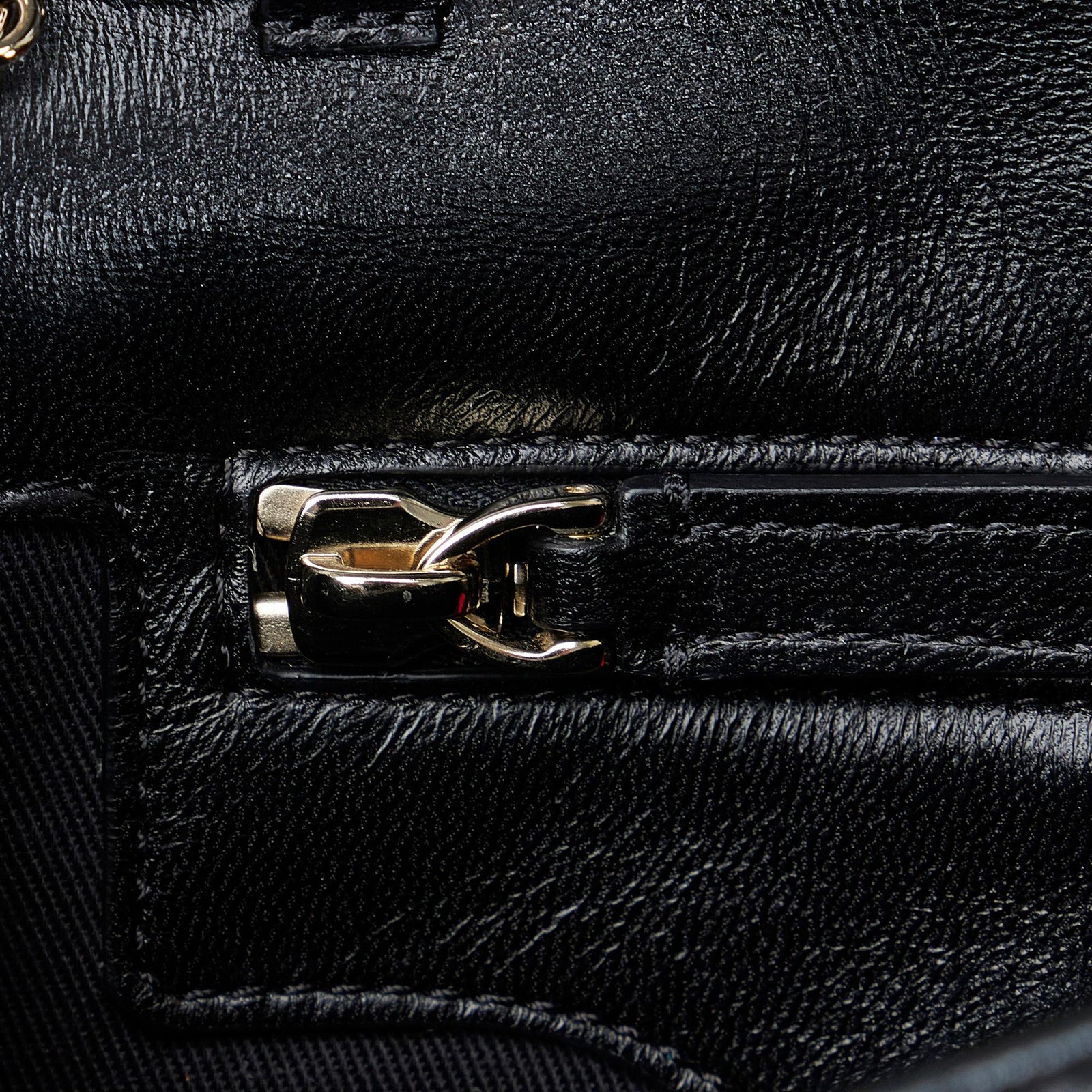 Valentino Very V Ruffle Rockstud Crossbody SHG 57qmaO LuxeDH