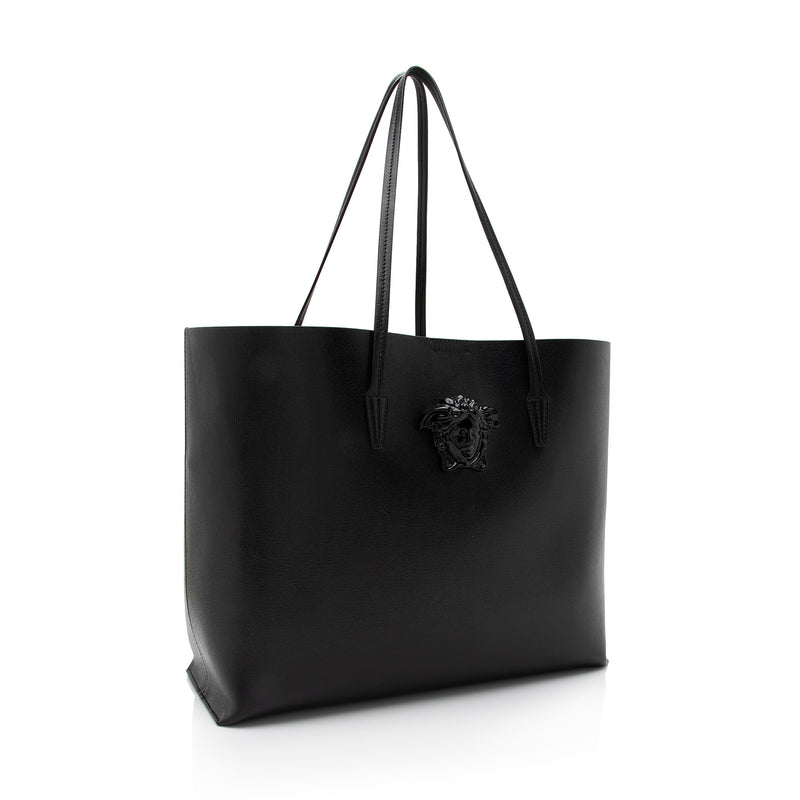 Versace Saffiano Palazzo Medusa Tote (SHF-7vICDe) – LuxeDH