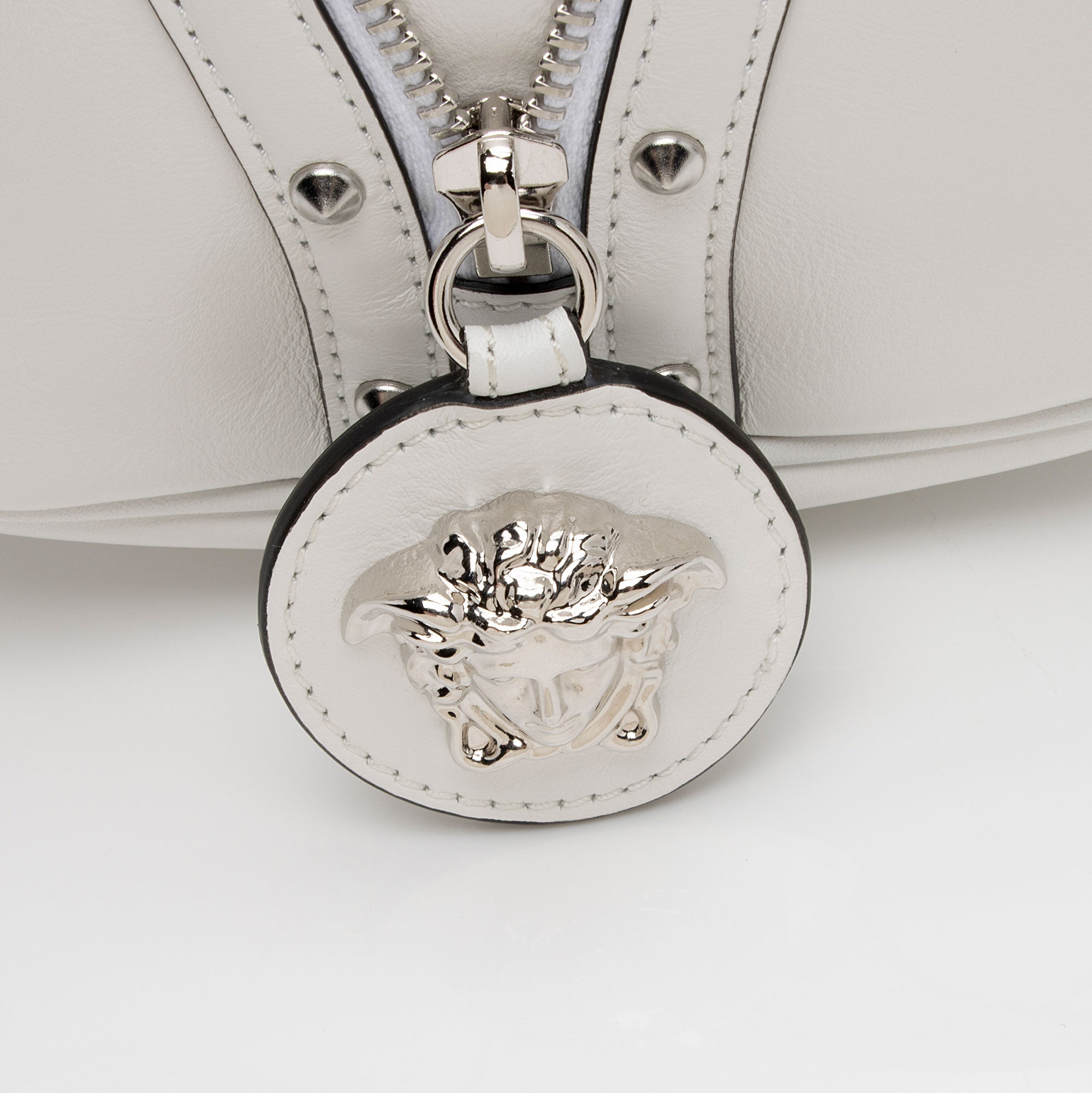 Versace Studded Leather Repeat Hobo (SHF-GnzrTs)
