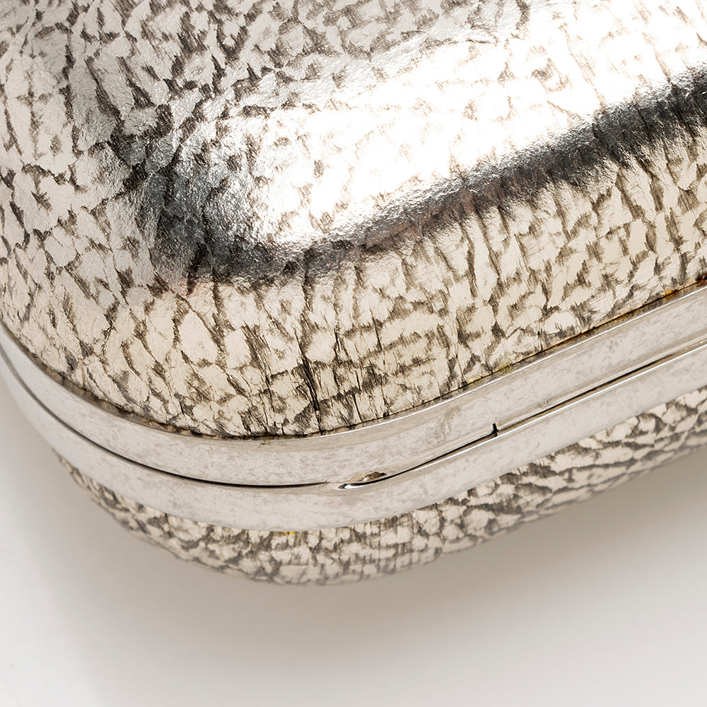 Alexander McQueen Leather Knuckle Box Clutch (SHF-22045)