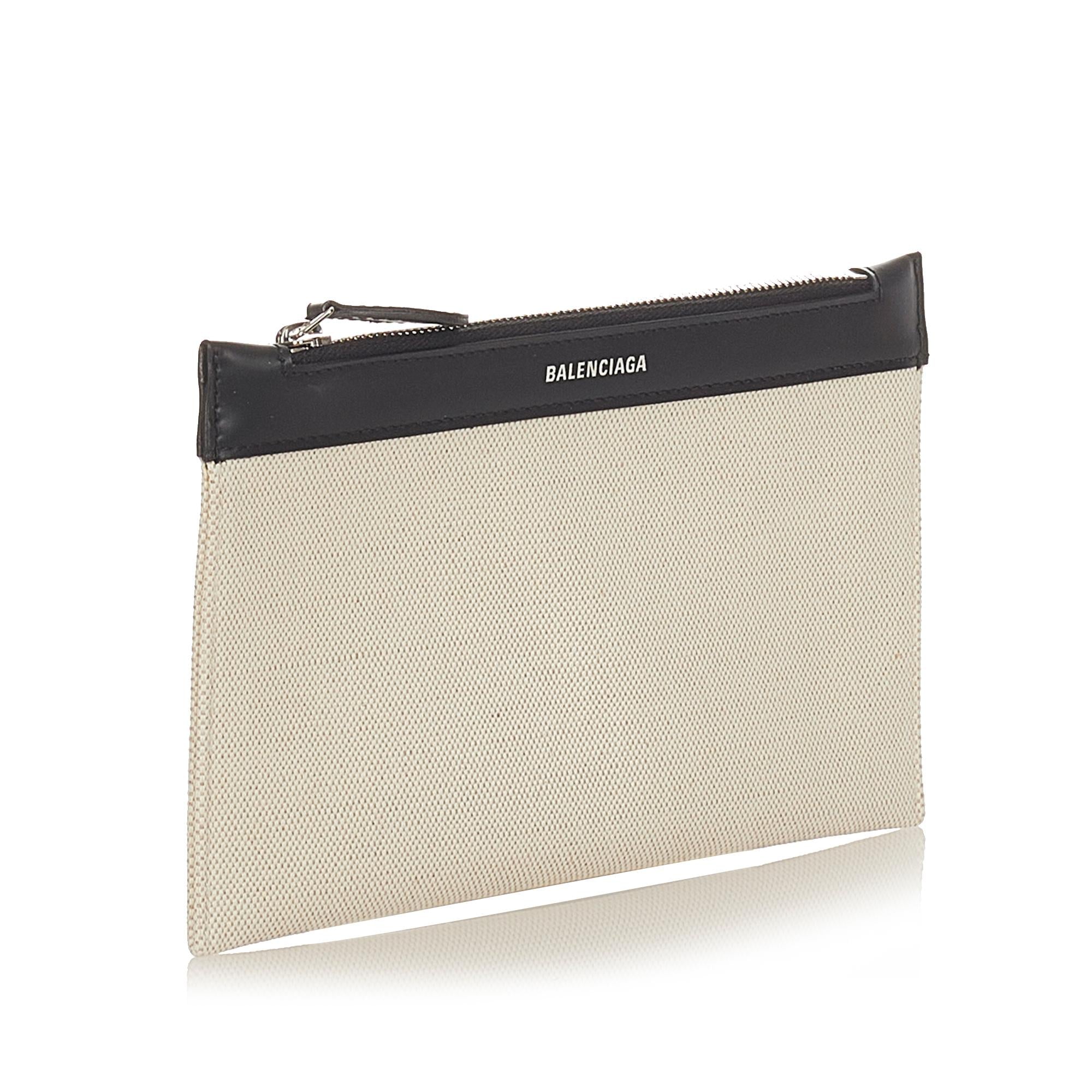 Balenciaga Canvas Pouch (SHG-26113)