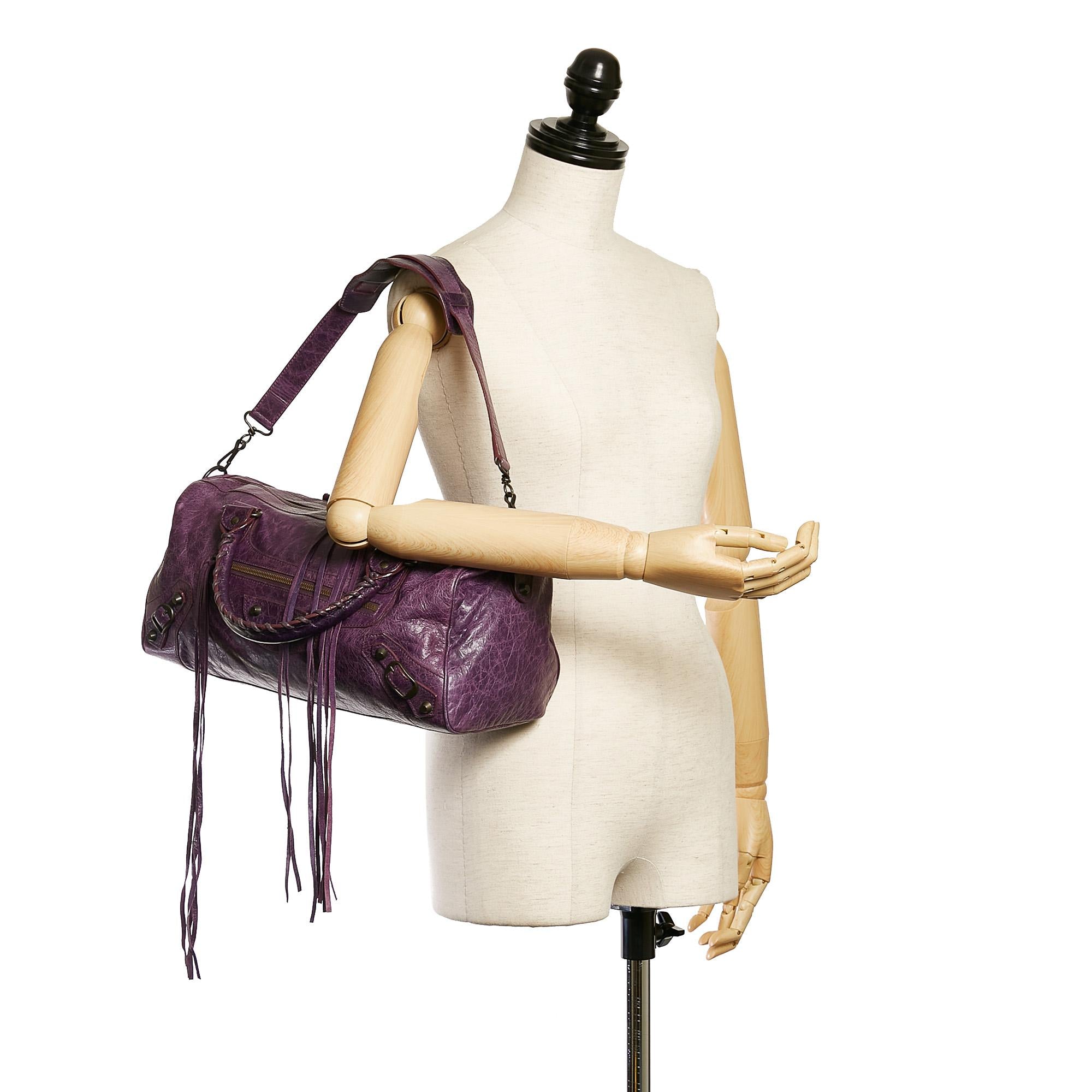 「terrysgarage」 Amazon.com: Nine West Therese Carryall Tote Mocha Logo One Size