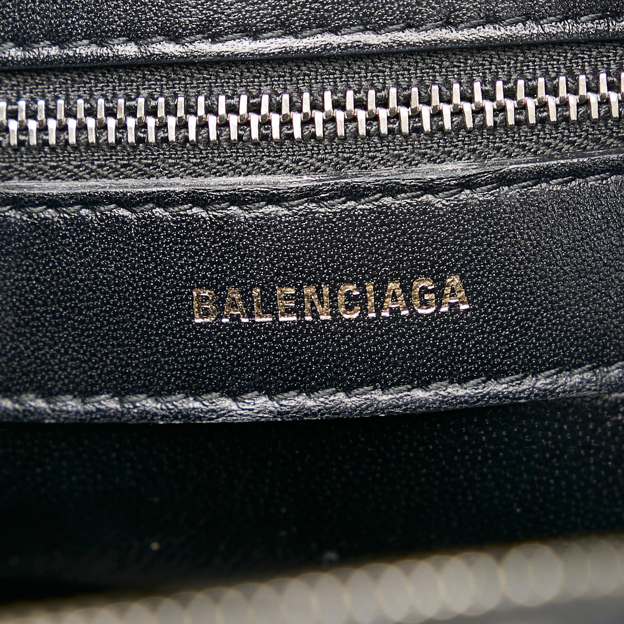 Balenciaga Ville Top Handle (SHG-37890)