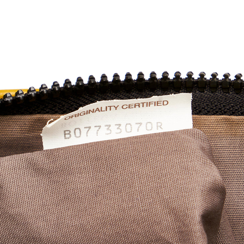 Bottega Veneta Intrecciato Leather Clutch Bag (SHG-27401)