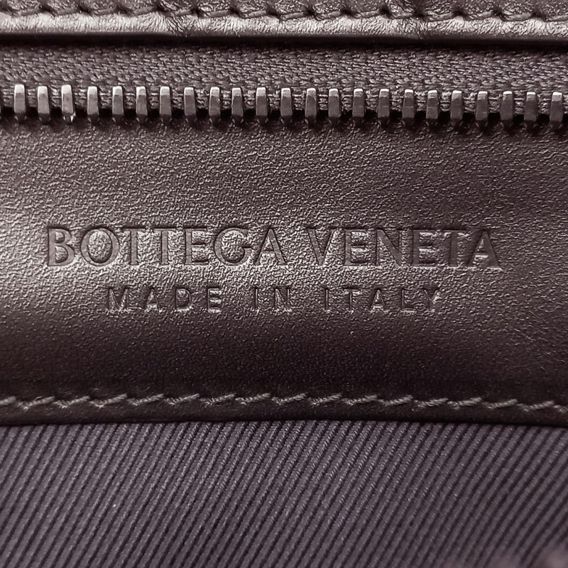 Bottega Veneta Intrecciato Leather Document Case (SHG-35974)
