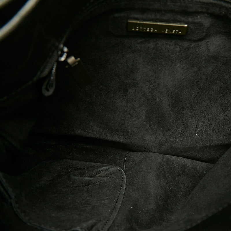 Bottega Veneta Intrecciato Leather Handbag (SHG-28140)