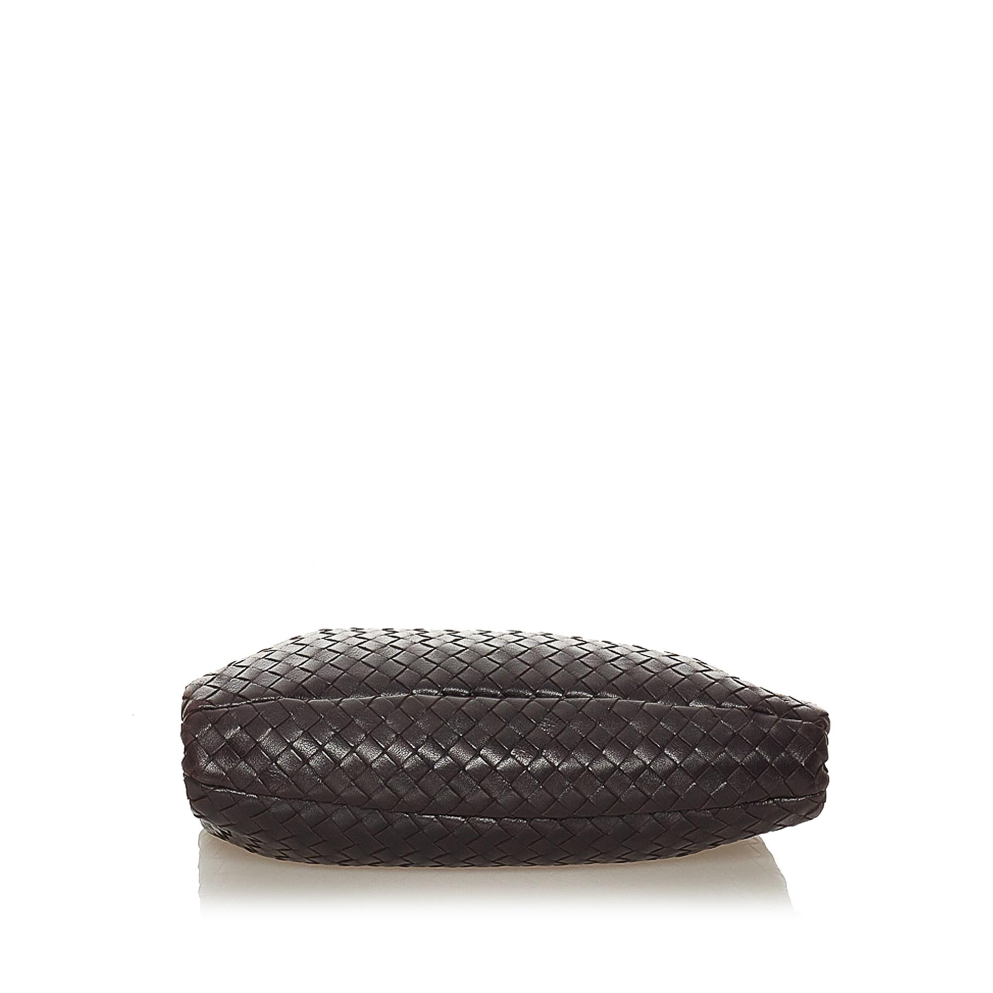 Bottega Veneta Intrecciato Leather Shoulder Bag (SHG-27523)