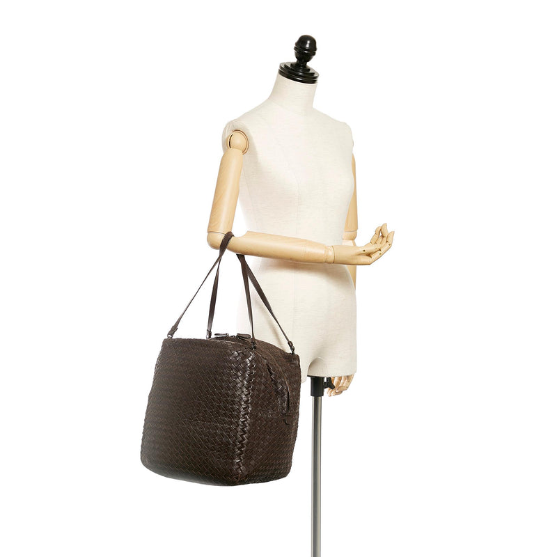 Bottega Veneta Intrecciato Leather Shoulder Bag (SHG-27651)