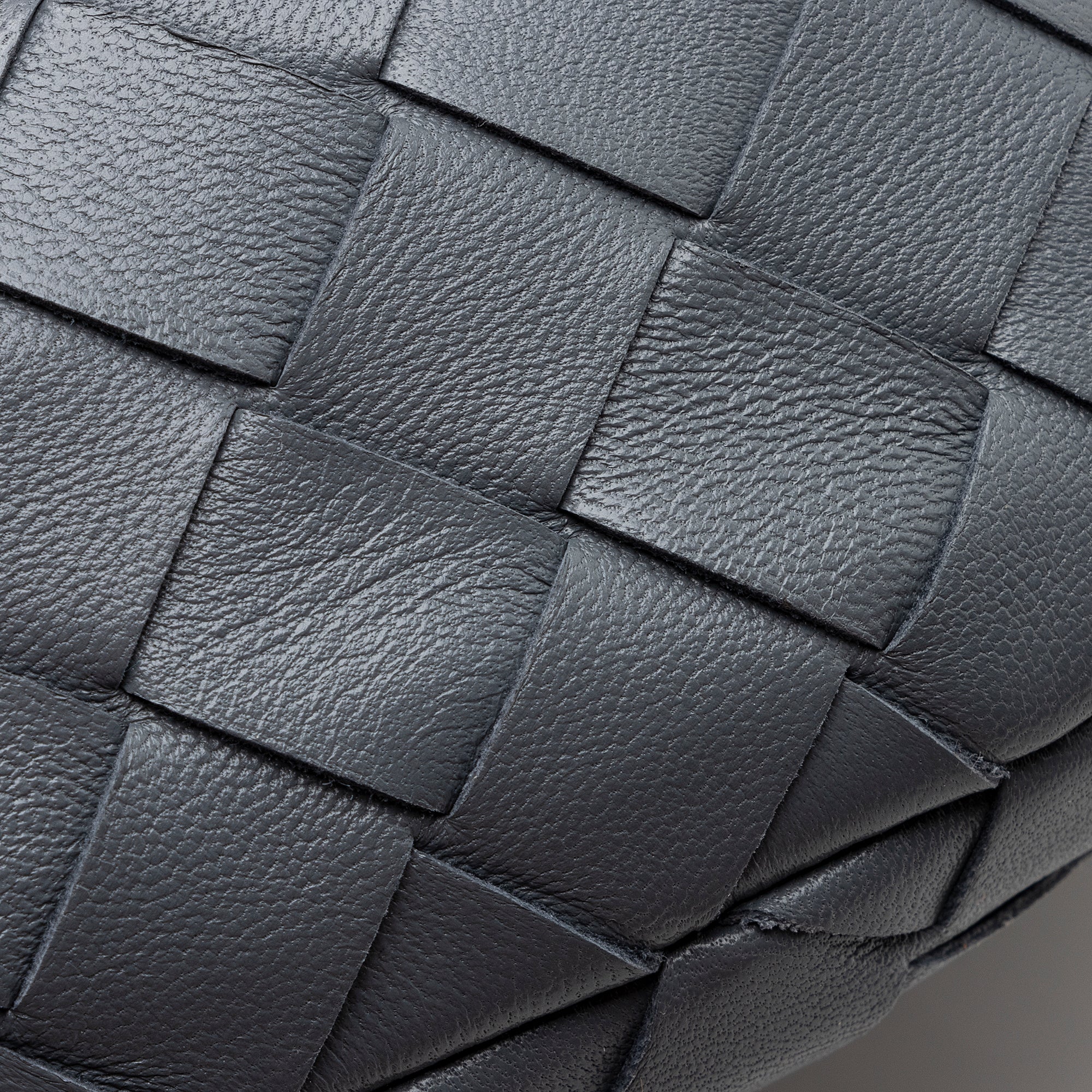 Bottega Veneta Intrecciato Nappa Leather Jodie Mini Bag (SHF-22235)