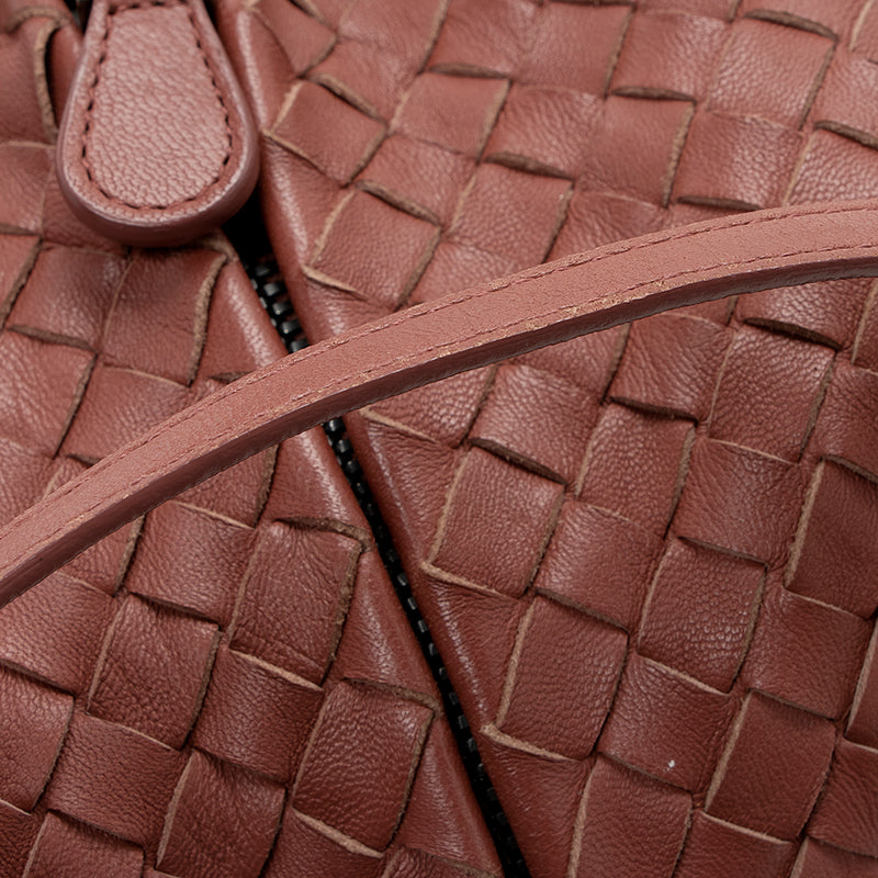 Bottega Veneta Intrecciato Nappa The Fold Crossbody Bag (SHF-FmTNDh) –  LuxeDH
