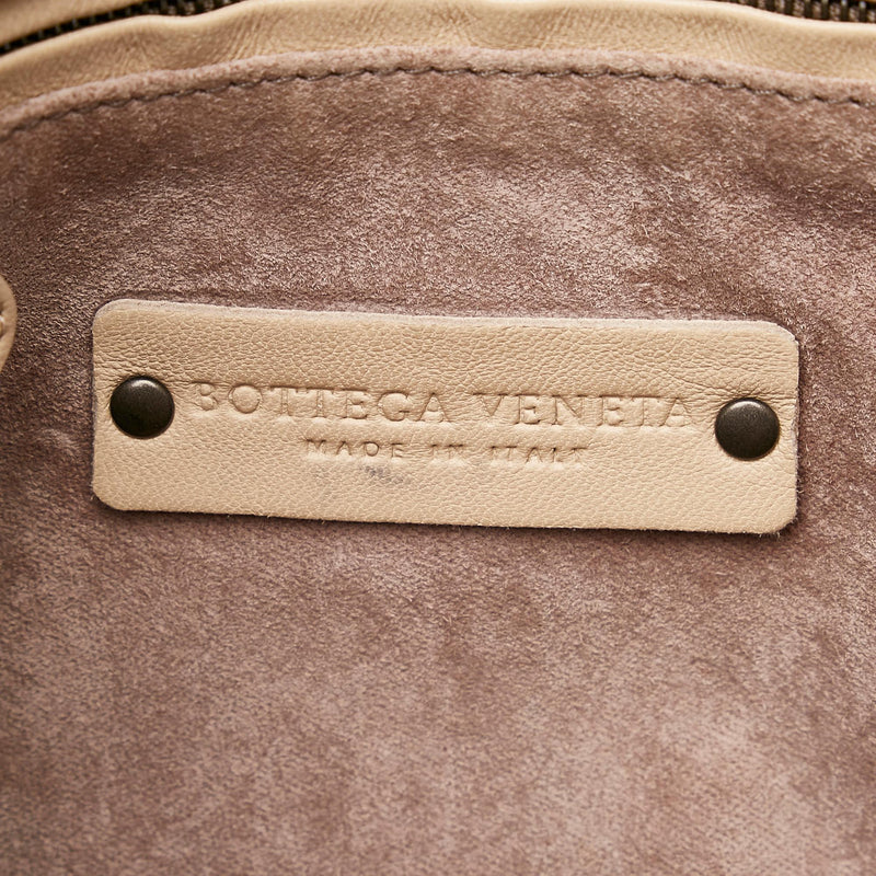 Bottega Veneta LEGGERO 567197 Men's Leather Sling Bag Off-white  BF561818