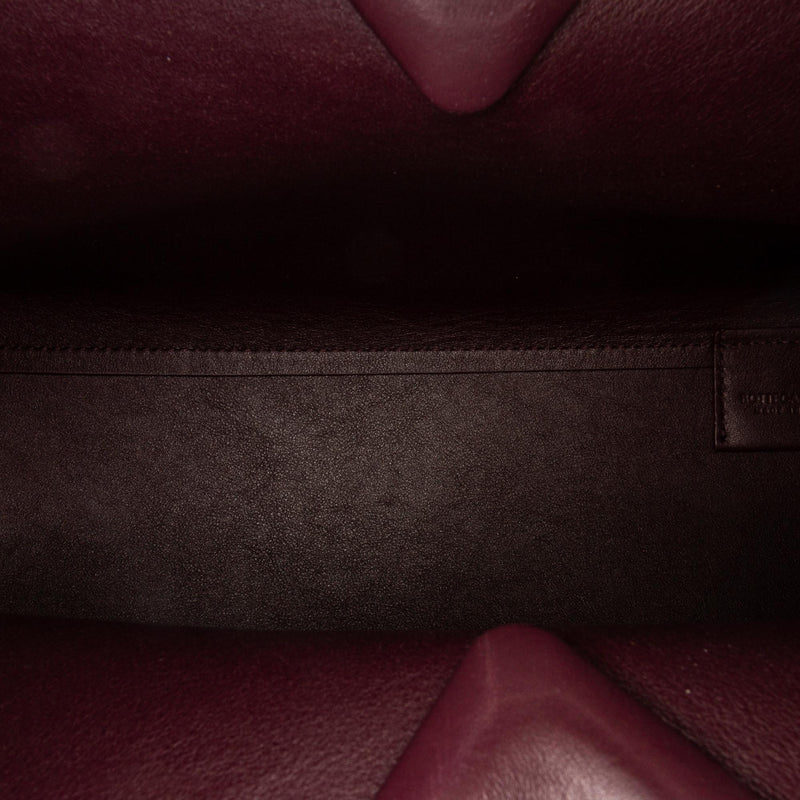 Bottega Veneta Point Leather Crossbody Bag (SHG-35749)