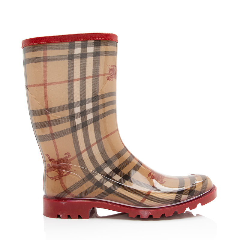 Iconic Patterns: Burberry Haymarket Check Rain Boots - Shoe Effect