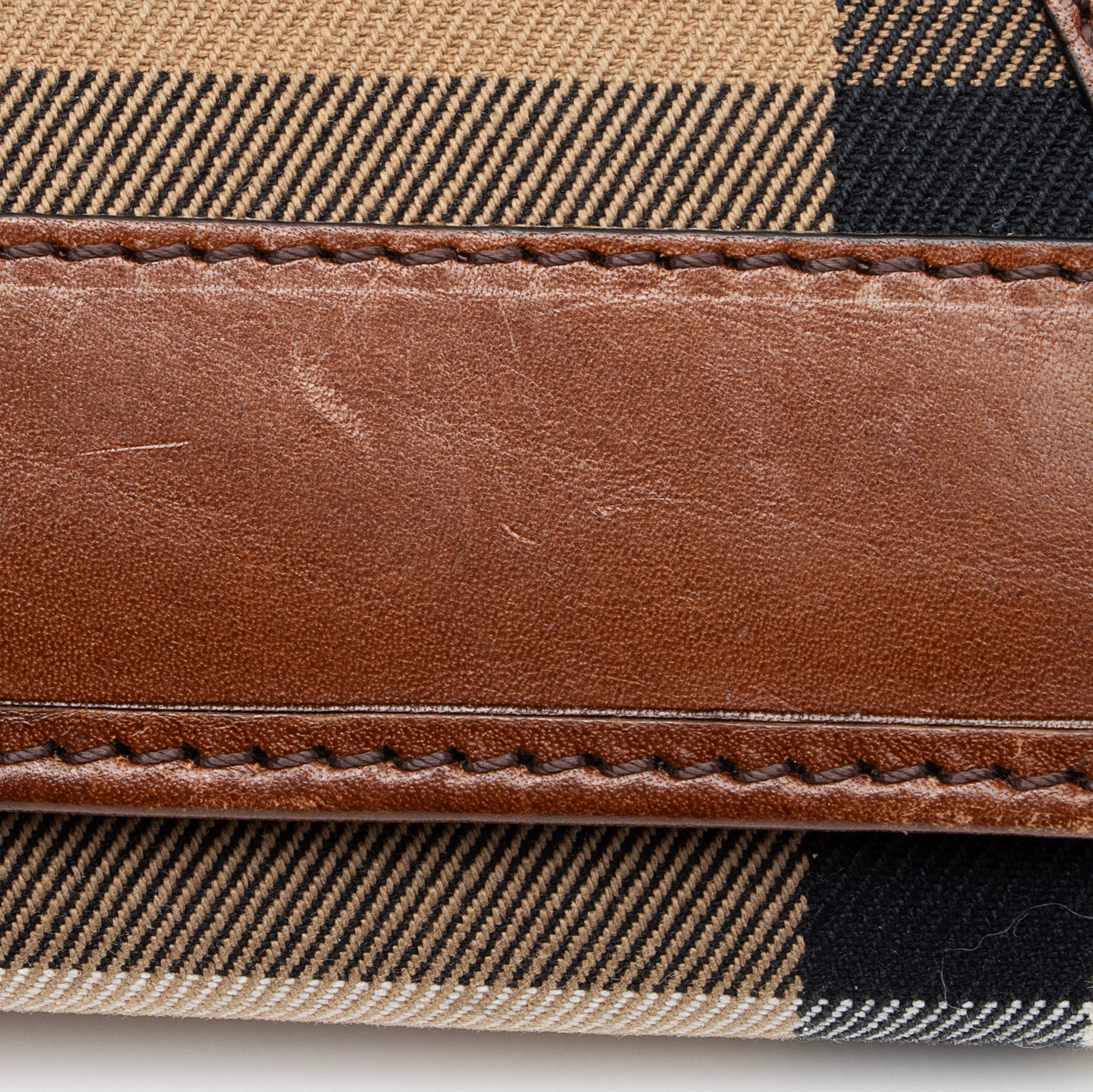 Burberry House Check Bridle Penrose Continental Wallet (SHF-Nqh5fC)