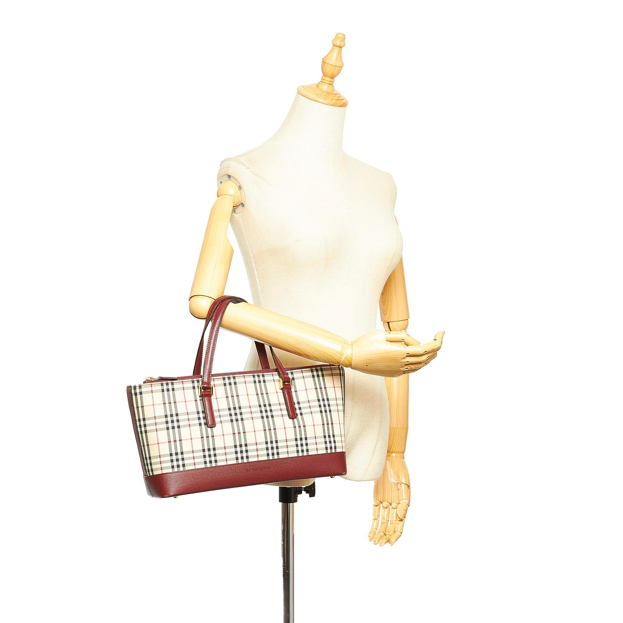 Burberry House Check Canvas Handbag (SHG-20443)