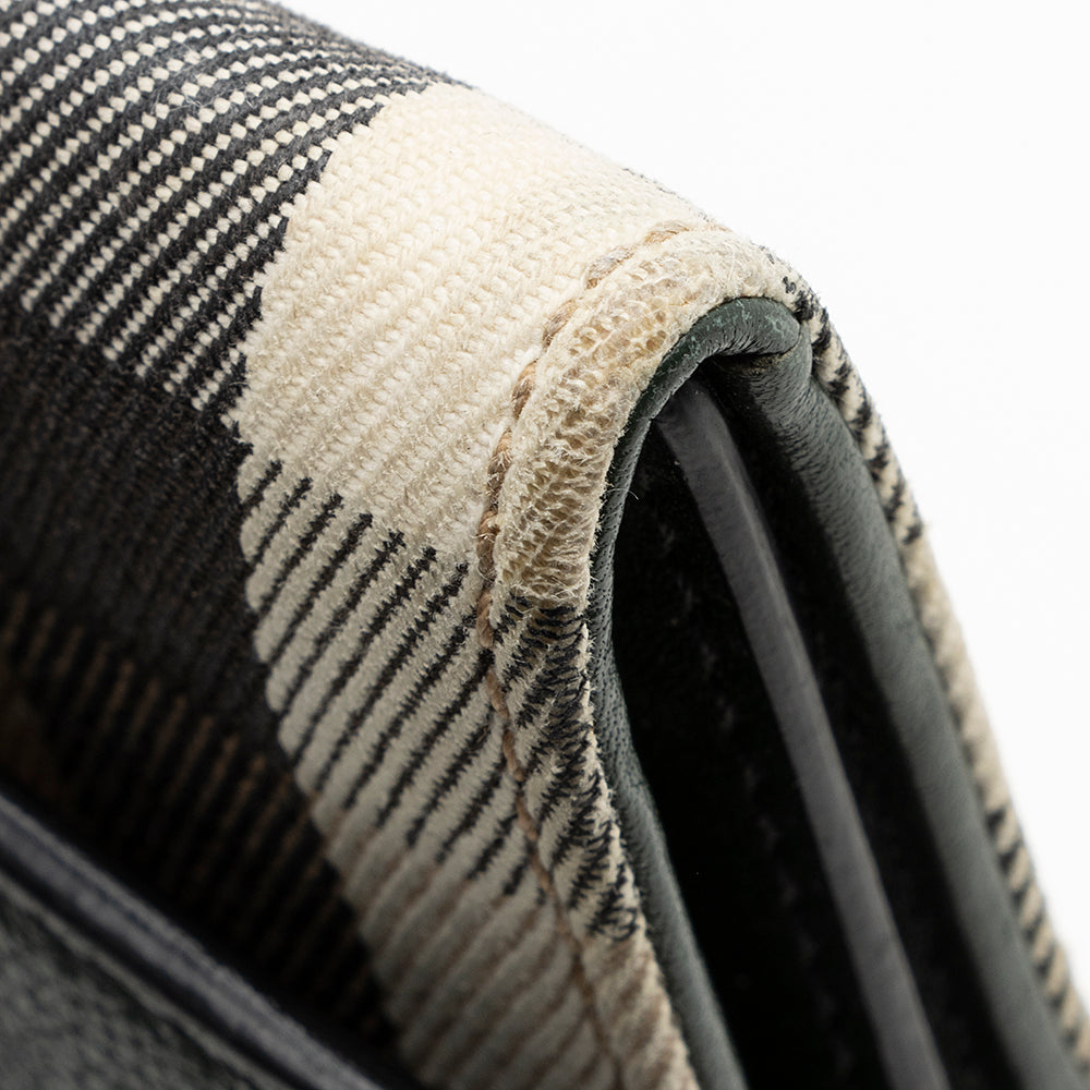 Burberry House Check Continental Wallet (SHF-20463)