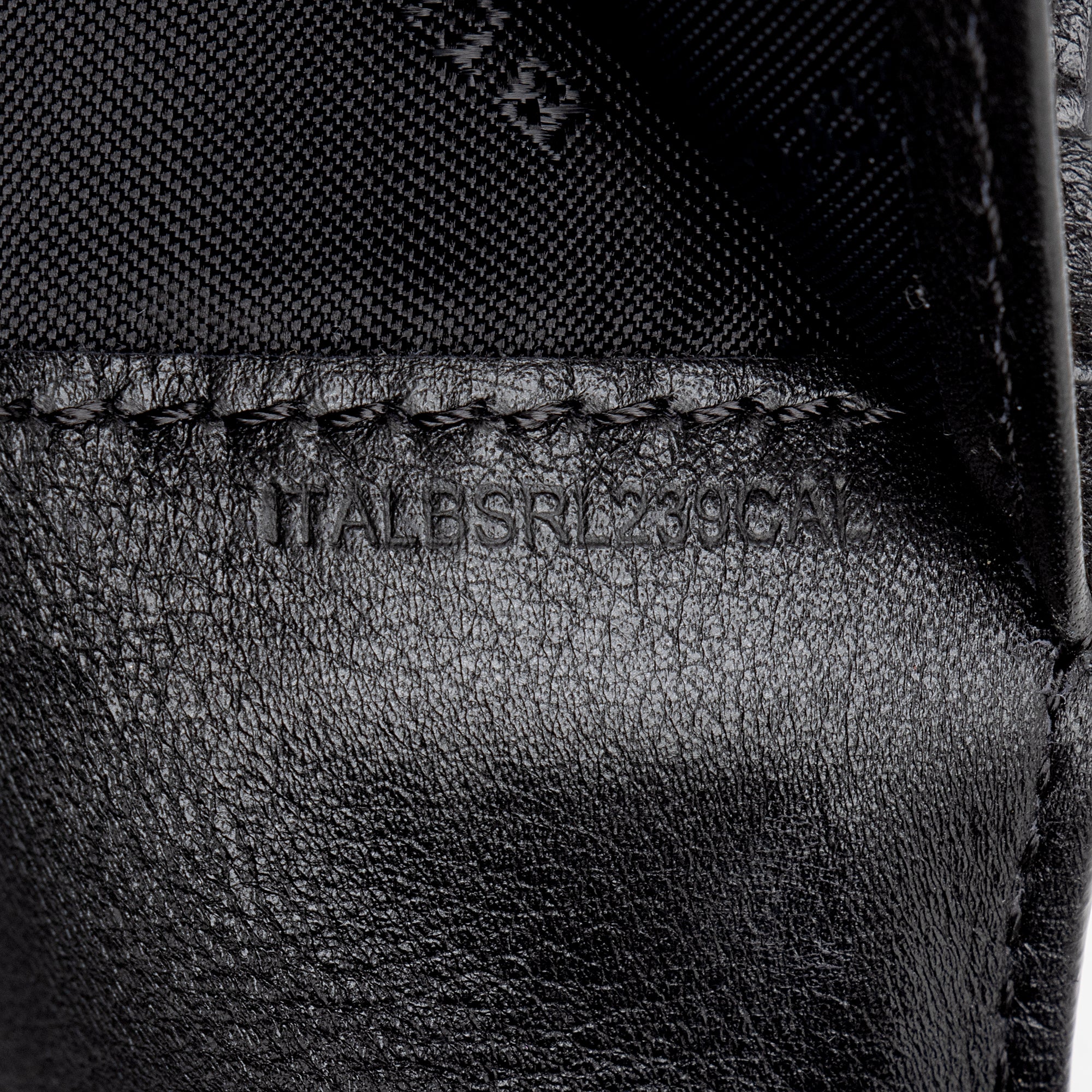 Burberry House Check Continental Wallet (SHF-22898)