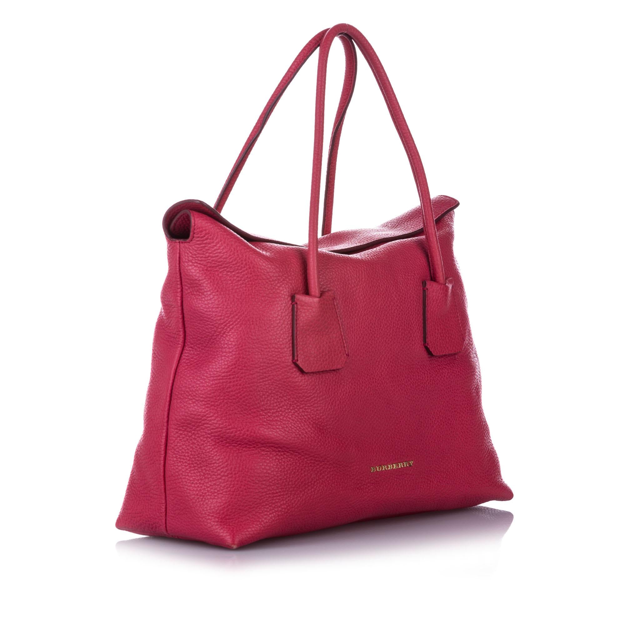 Burberry Leather Shoulder Bag (SHG-23938)