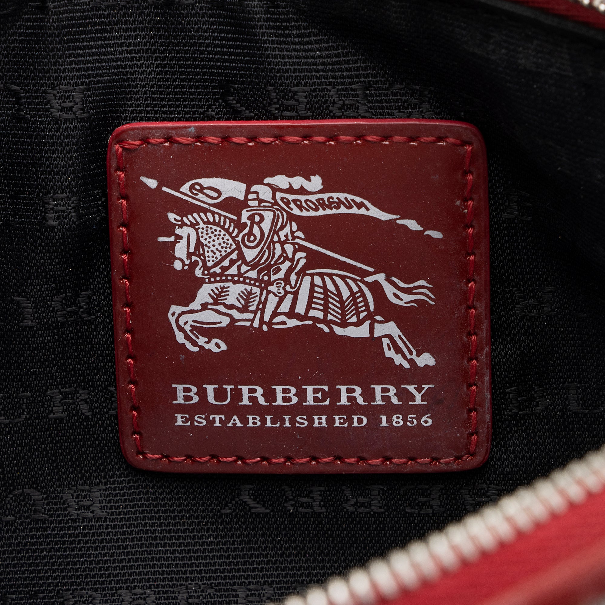 Burberry Nova Check Cosmetic Bag (SHF-DGF5Qp)