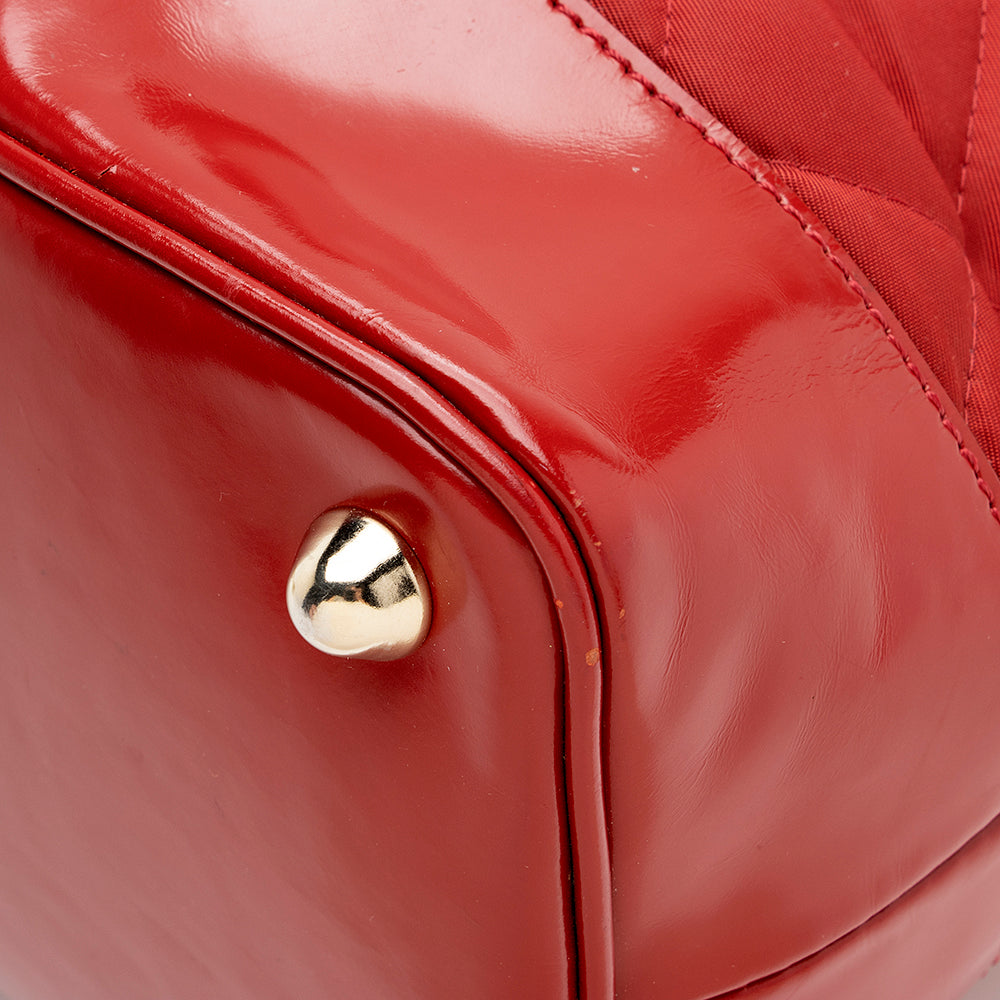 Burberry Nylon Quilted Tote (SHF-16328)