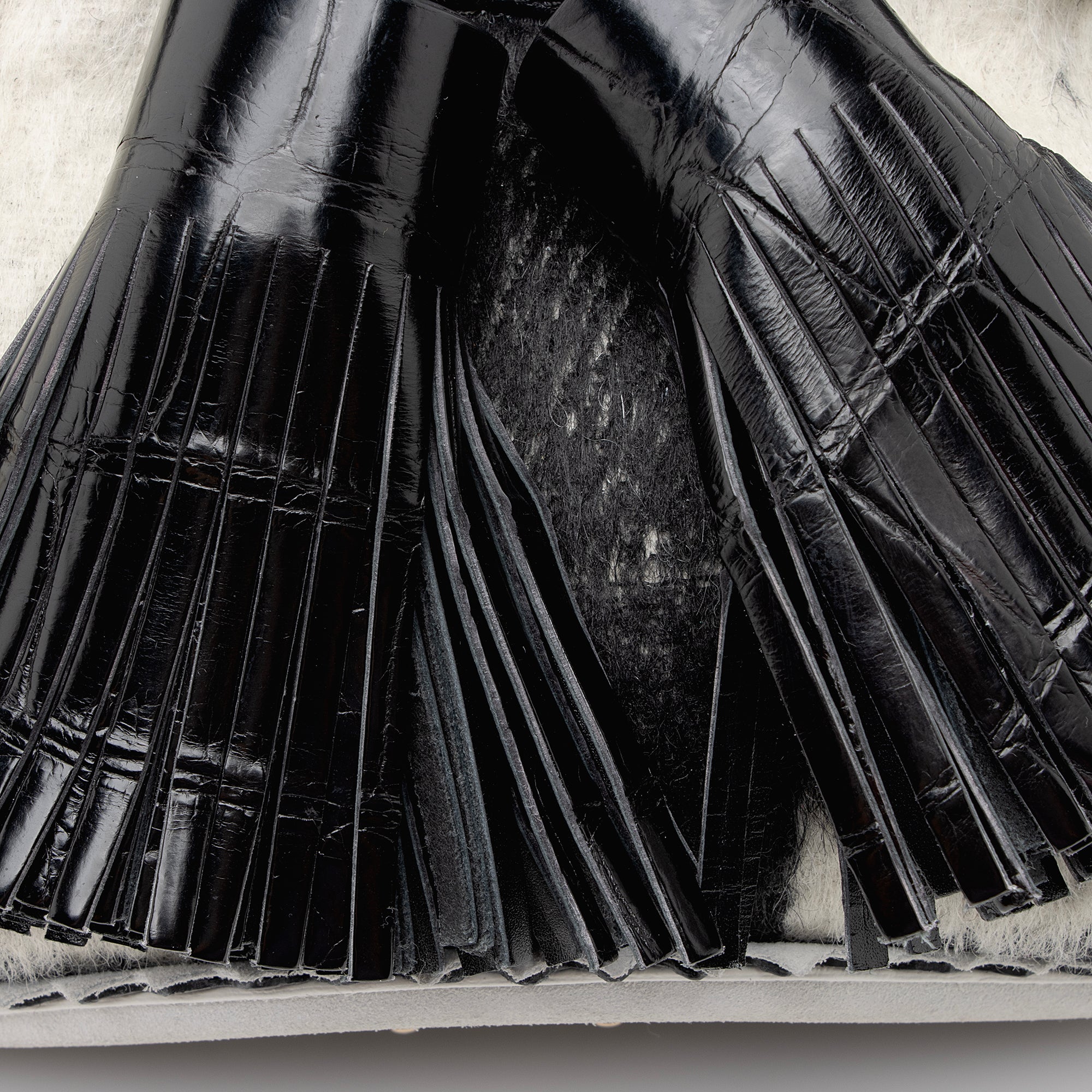 Burberry Prorsum Alpaca Alligator Suede Wilbur Crossbody Bag (SHF-22523)