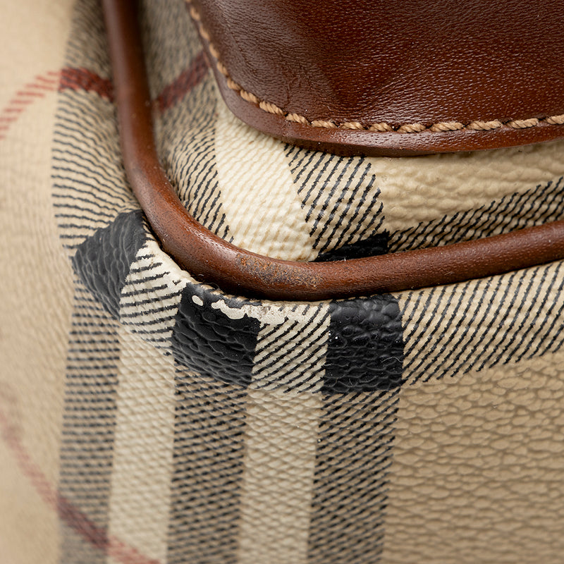 Does all Burberry handbag have serial number?