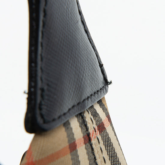 Burberry Vintage Haymarket Check Shoulder Bag (SHF-11495)