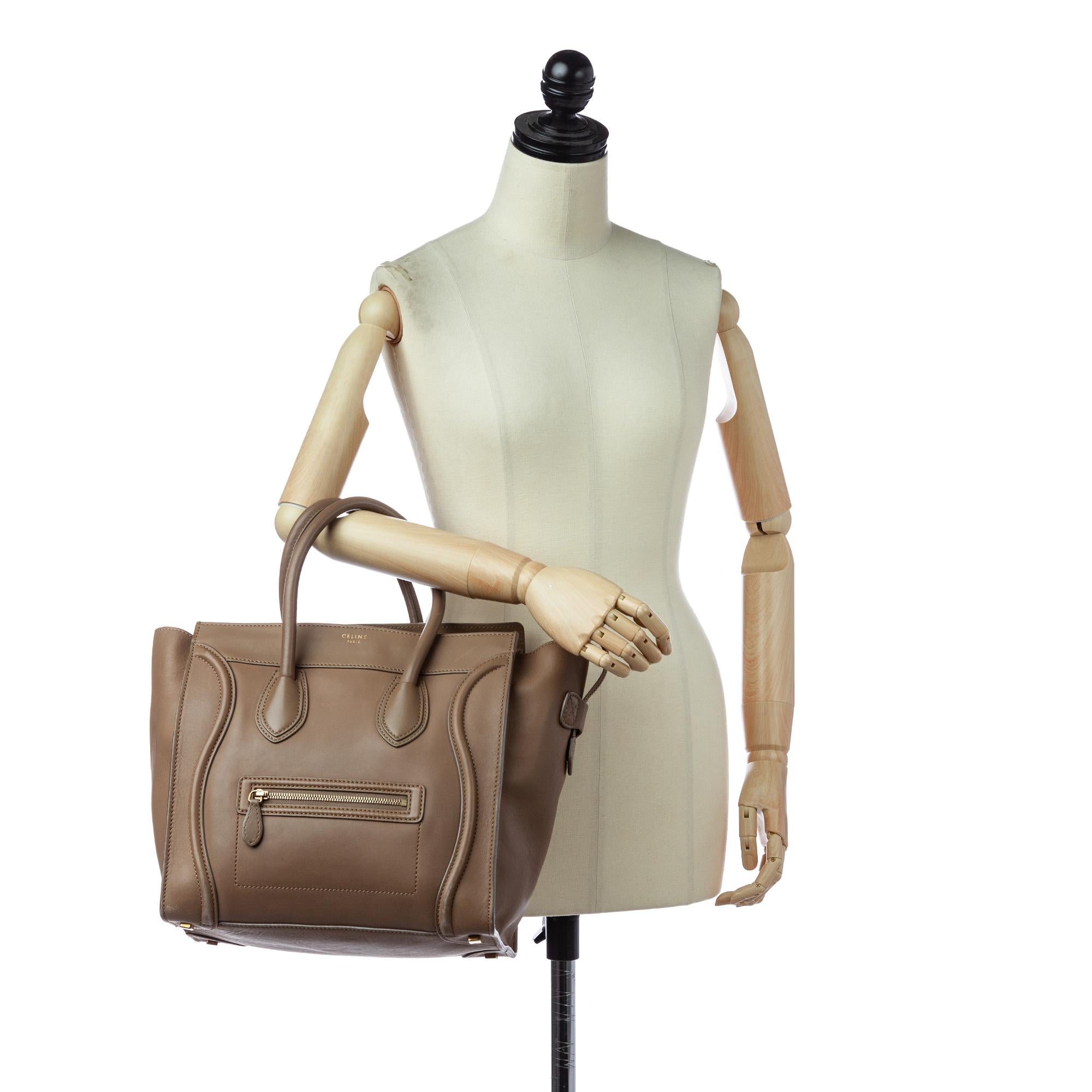 Celine Luggage Leather Tote Bag (SHG-29513)