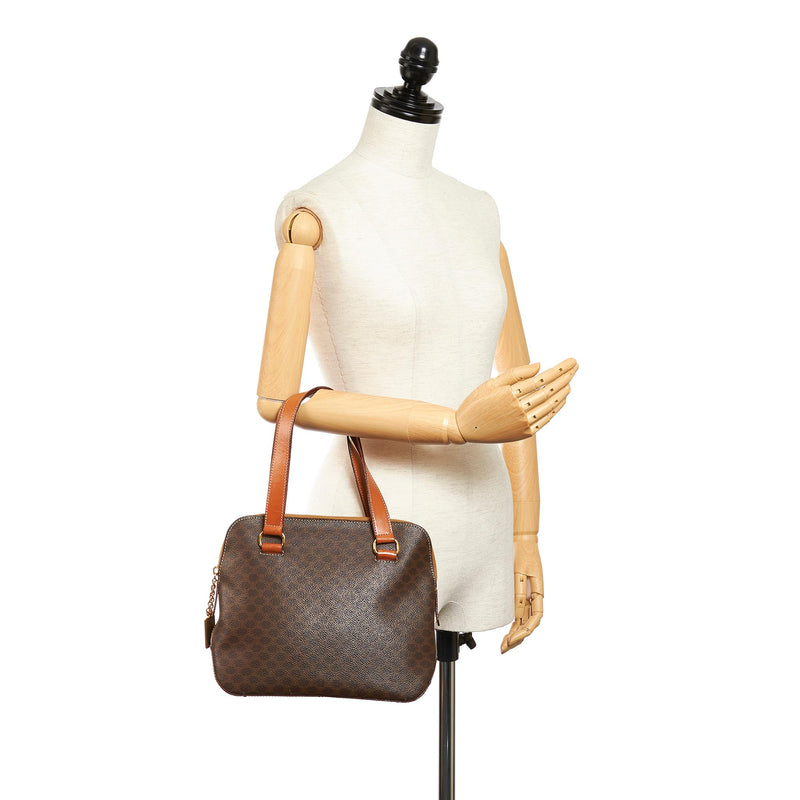 Celine Macadam Shoulder Bag (SHG-27057)