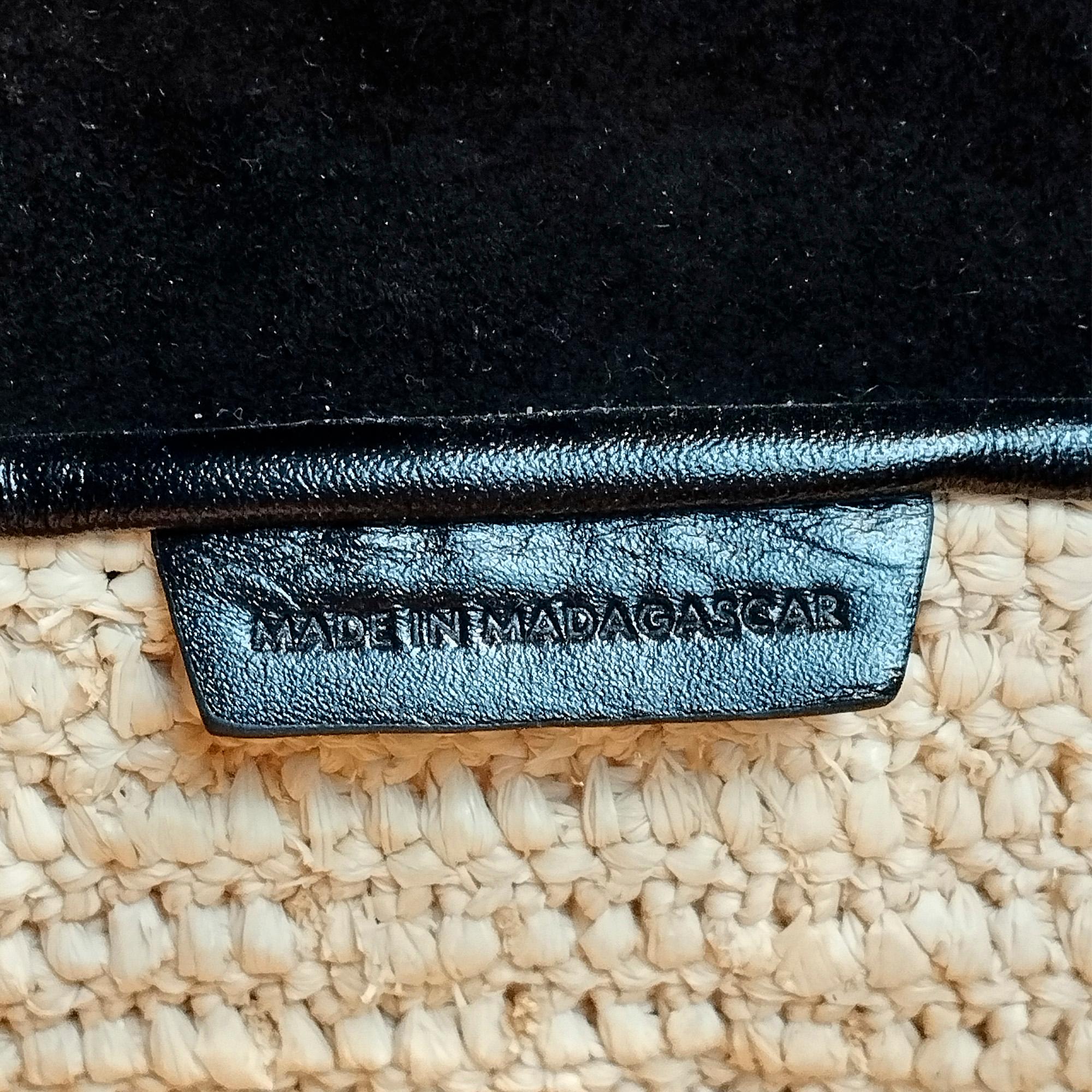 Celine Raffia and Leather Basket Bag (SHG-37905)