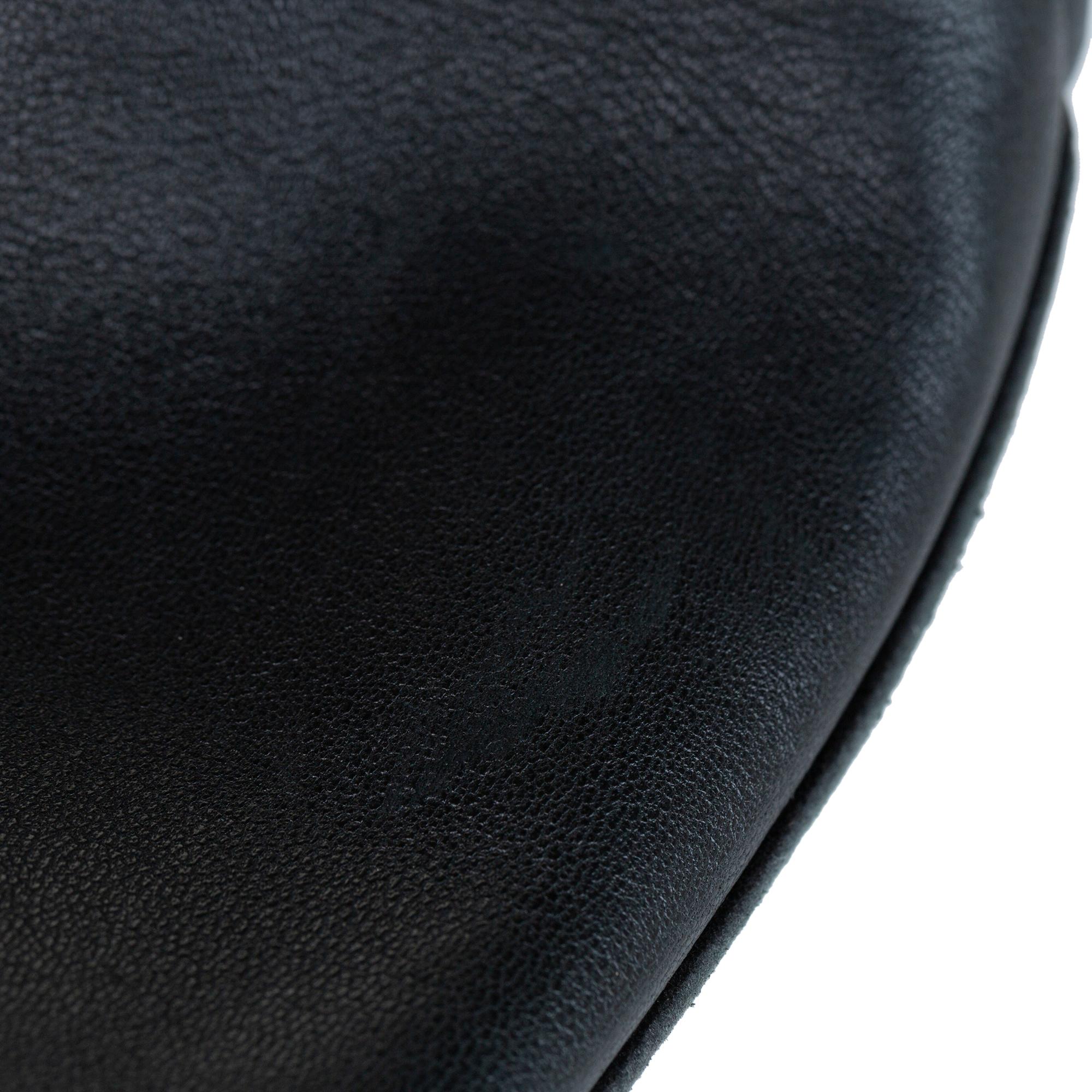 Chanel Accordion Pearl Obsession Shoulder Bag (SHG-33173)