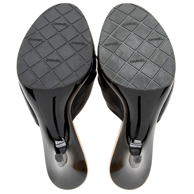 Chanel Interlocking CC Logo Wooden Slide Mule sandals Women's 37 black white
