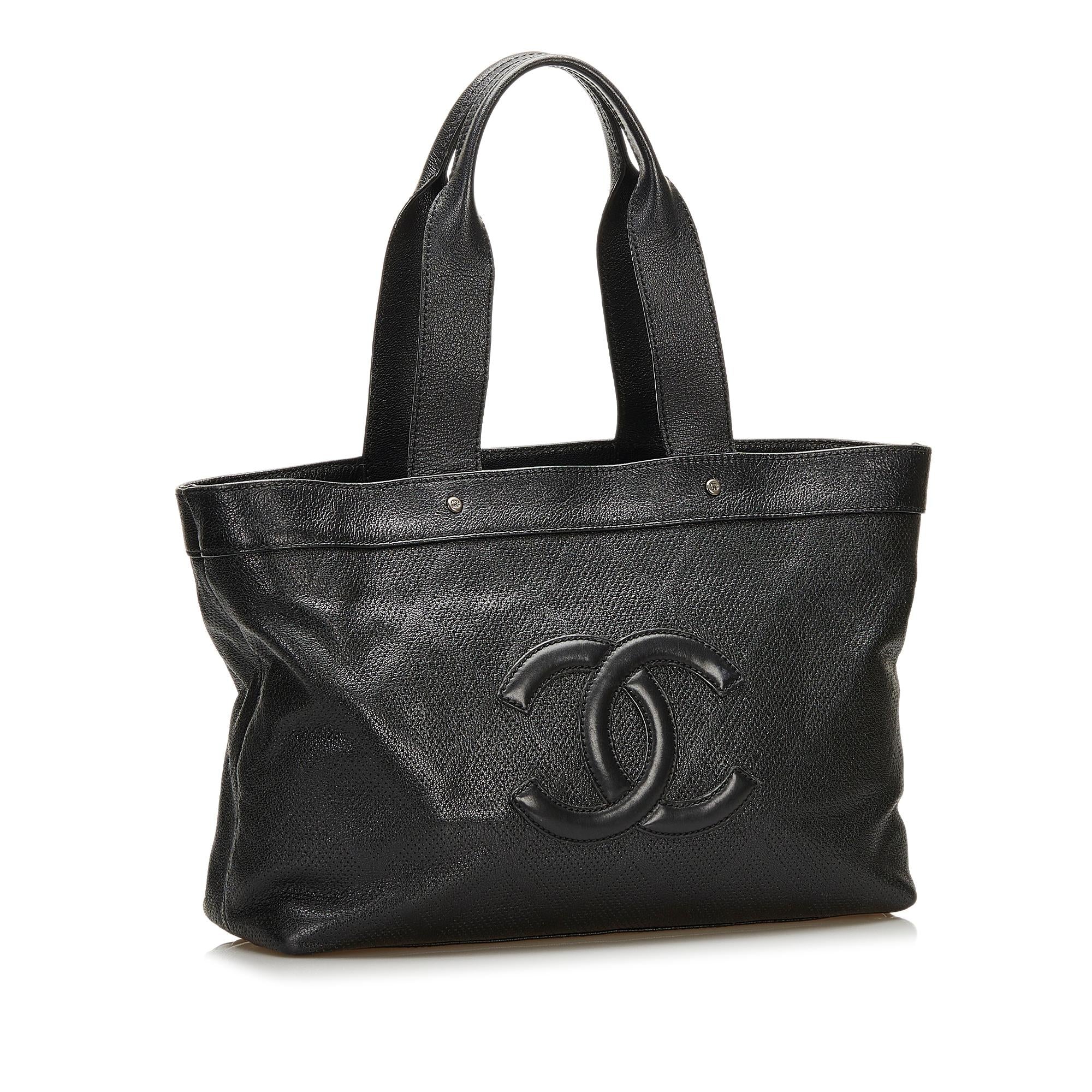 Chanel CC Perforated Tote (SHG-36030)