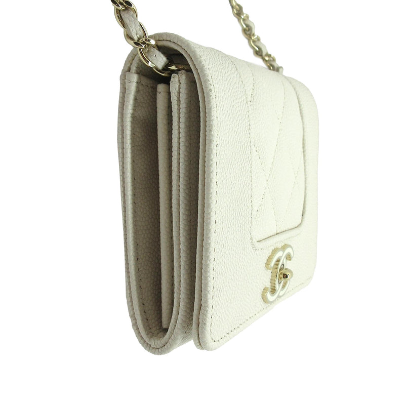 Chanel CC Timeless Caviar Leather Crossbody Bag (SHG-35814) – LuxeDH